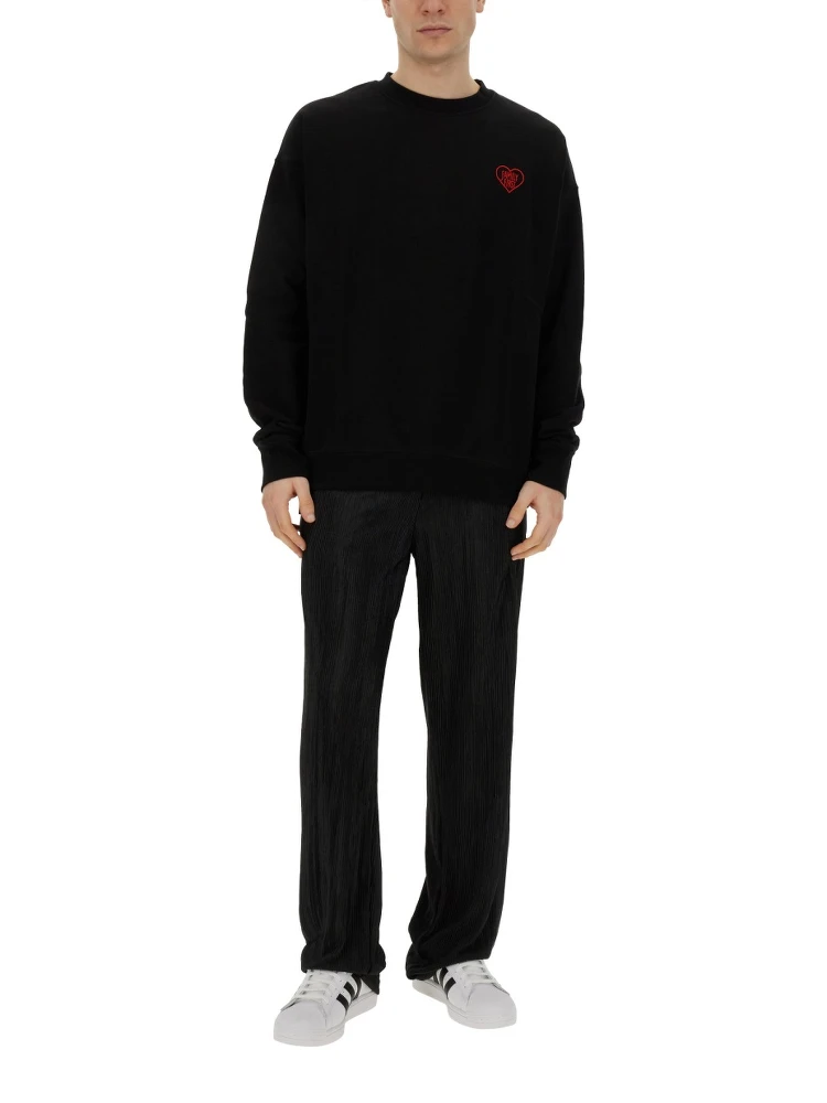 SWEATSHIRT WITH HEART EMBROIDERY alternative