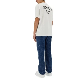 تيشيرت بشعار