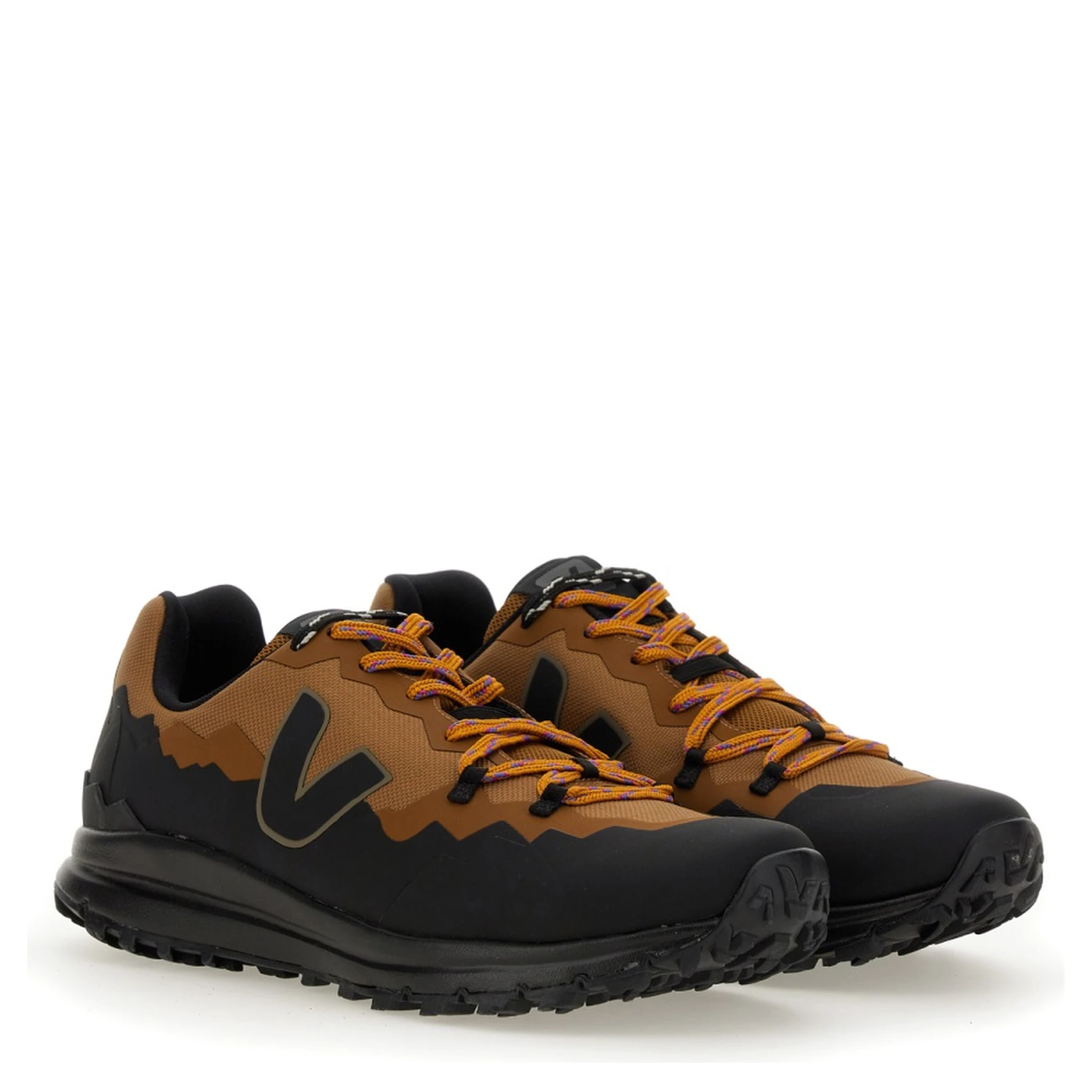 "FITZ ROY" TREK-SHELL SNEAKER