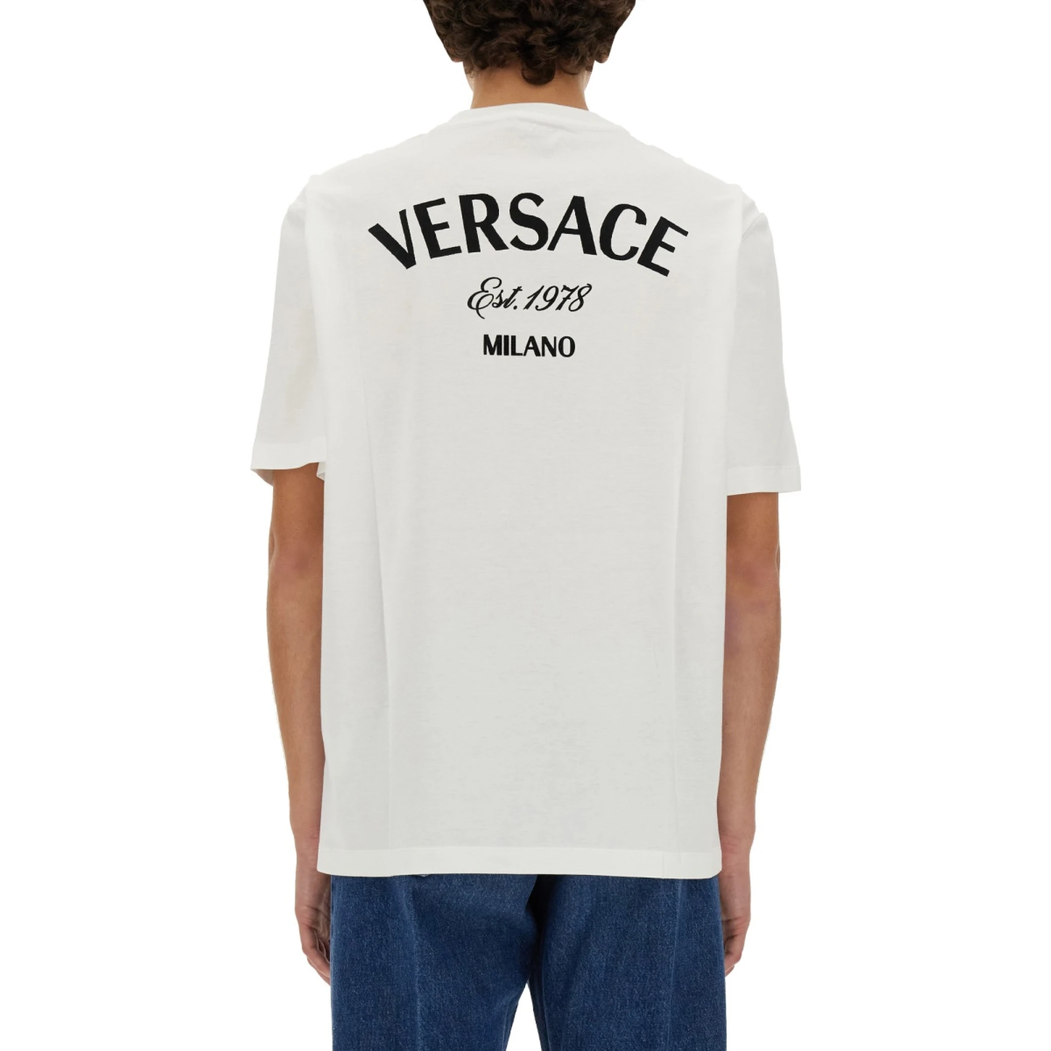 تيشيرت بشعار