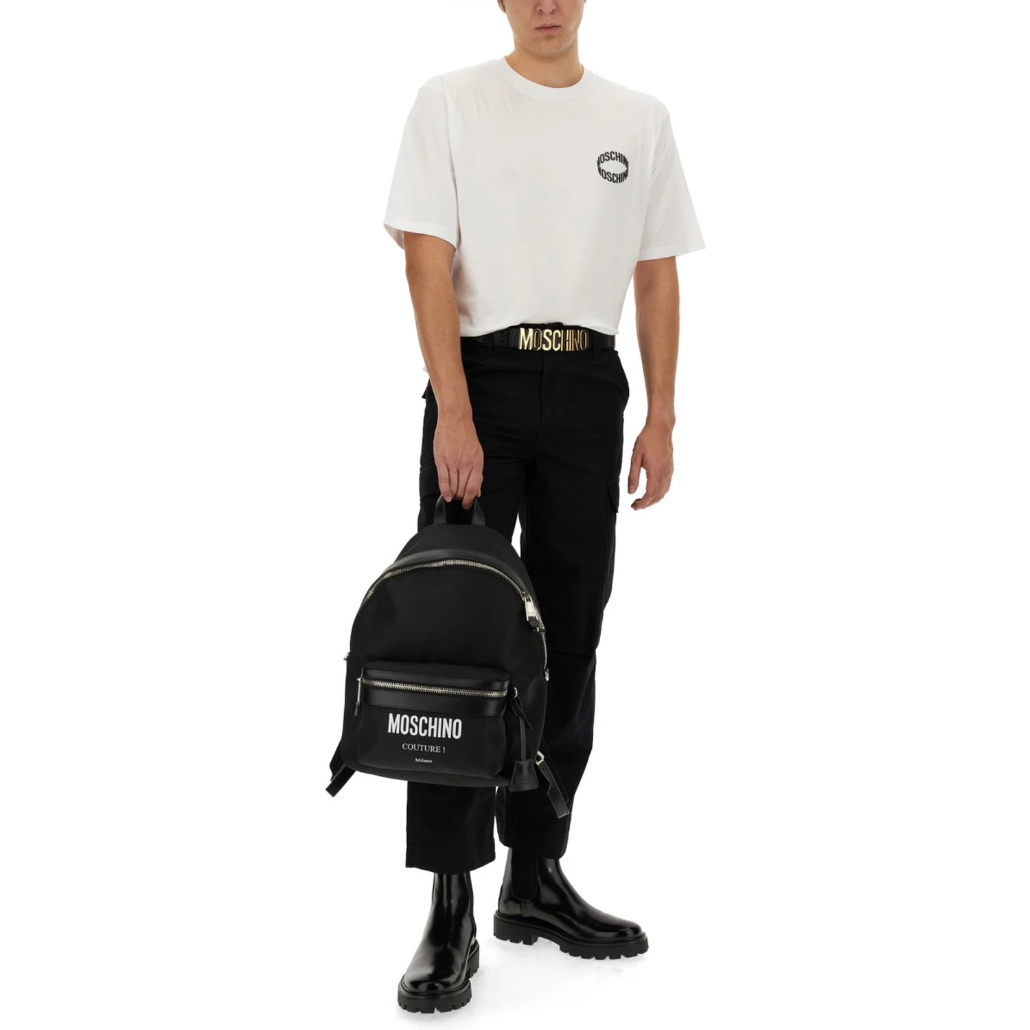 T-SHIRT WITH LOGO