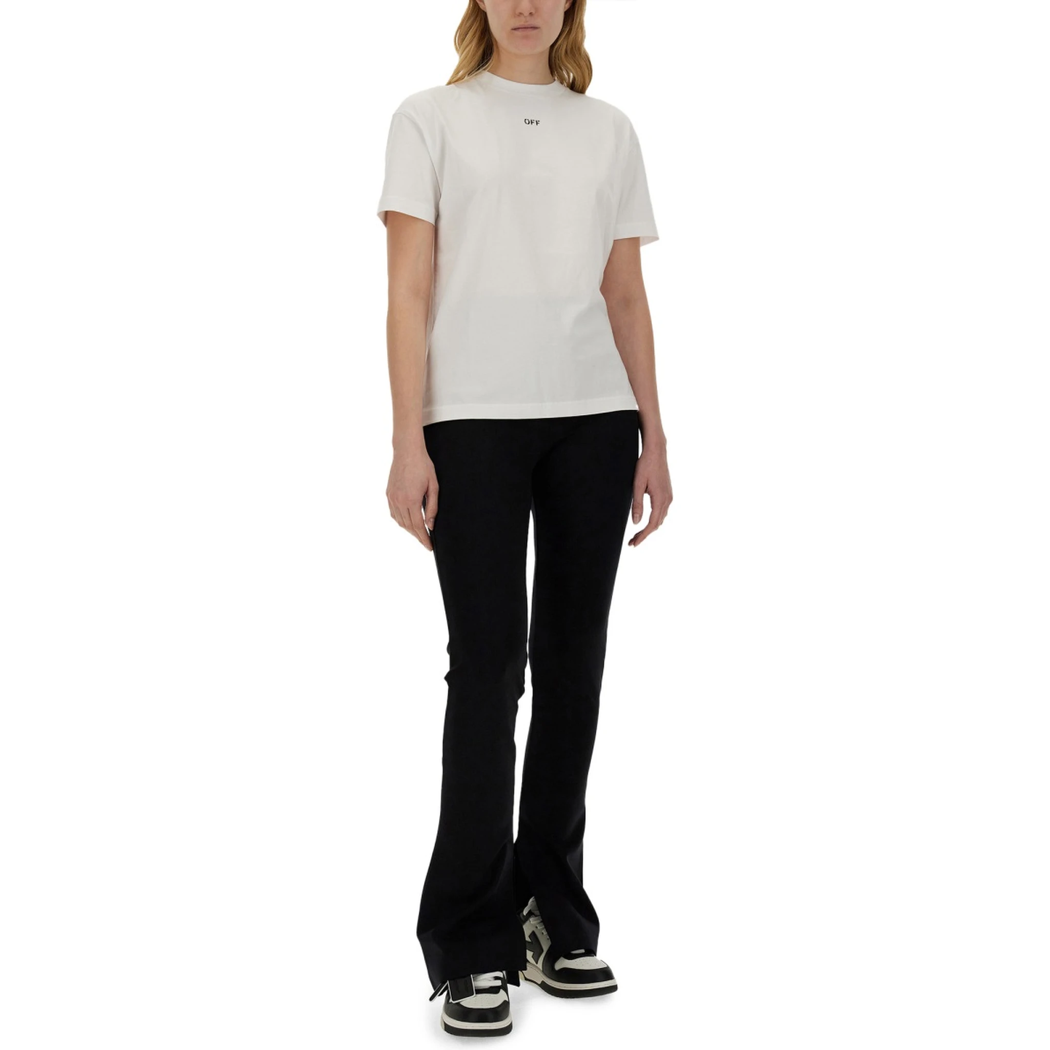 T-SHIRT WITH LOGO