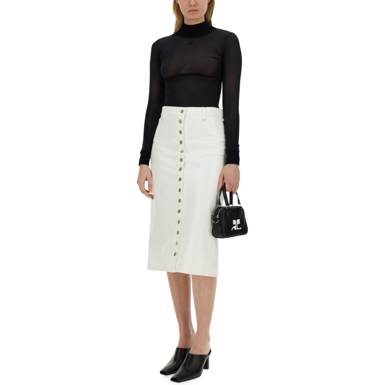 SKIRT WITH BUTTONS
