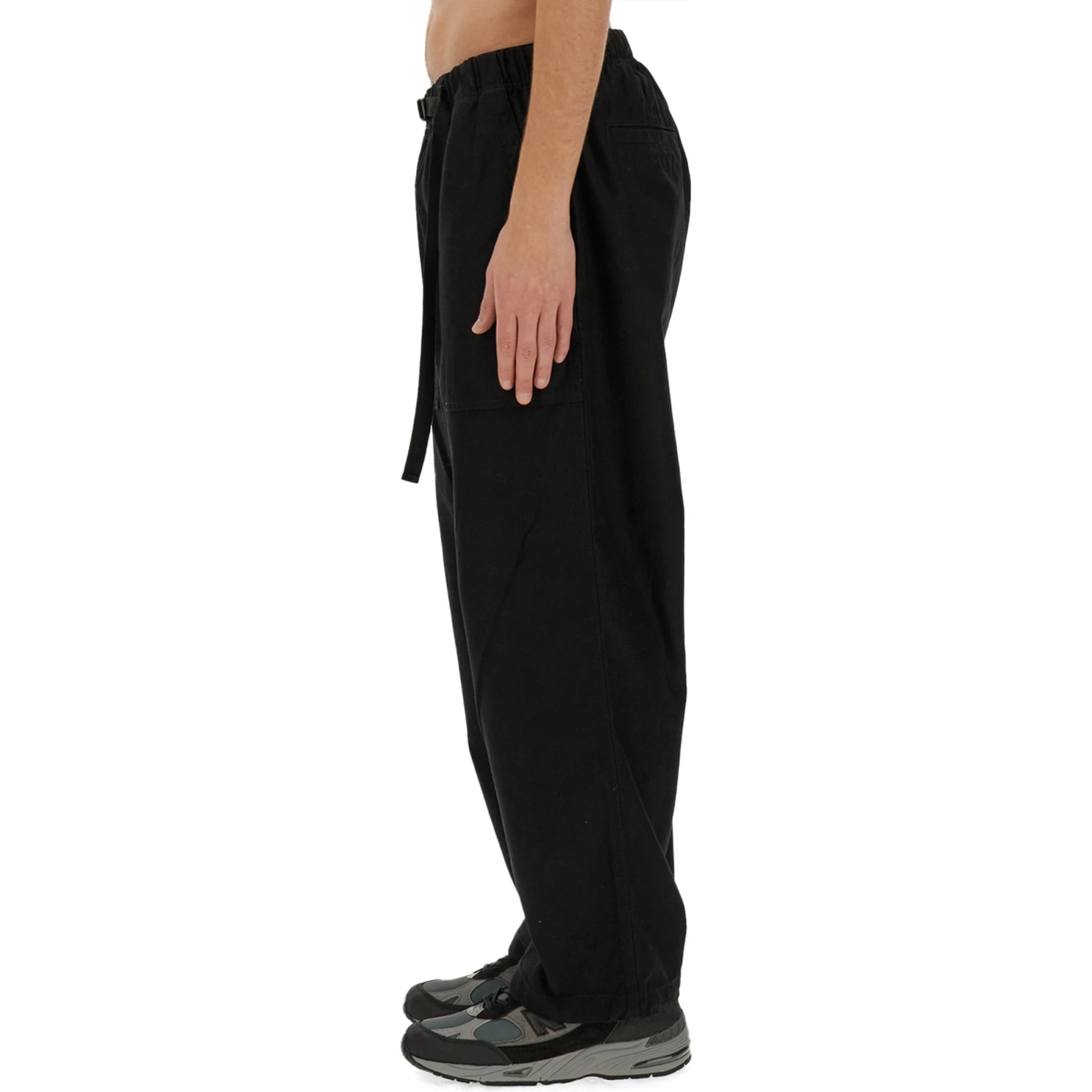 BELTED PANTS