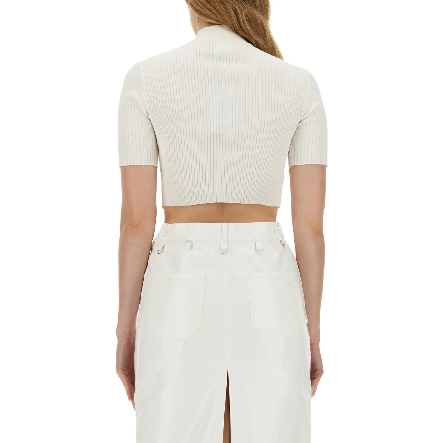 TOP CROPPED