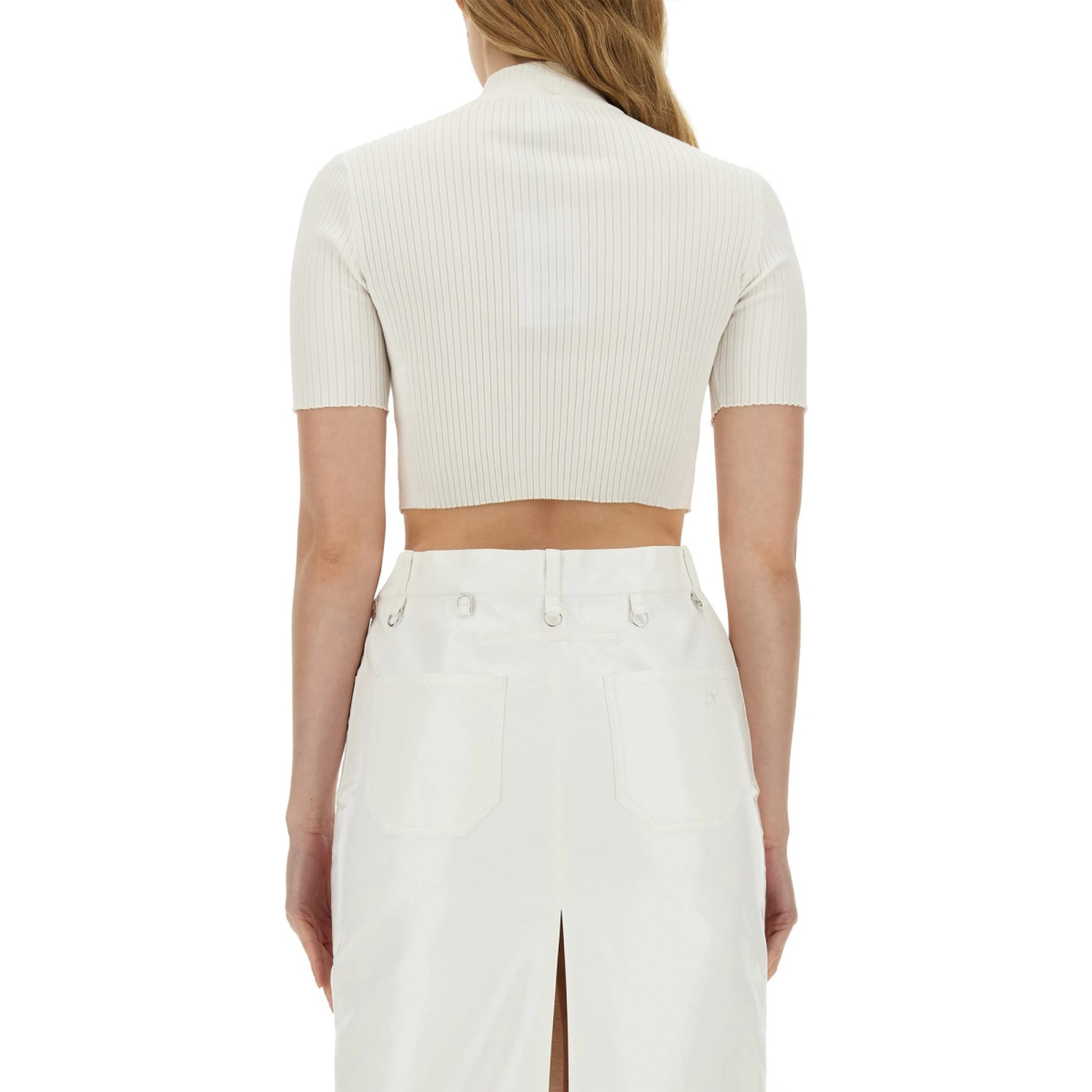 TOP CROPPED