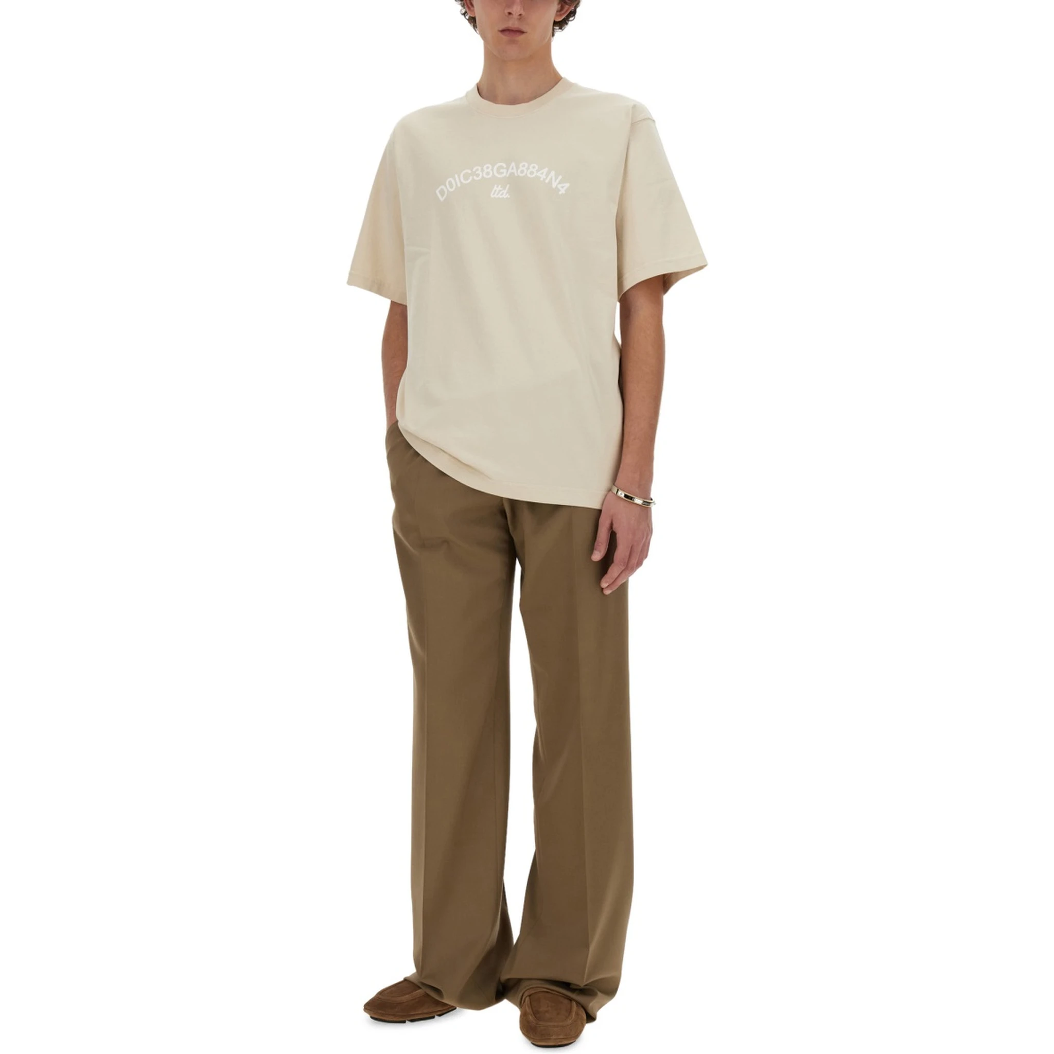 T-SHIRT WITH LOGO