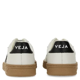SNEAKER "V-12"