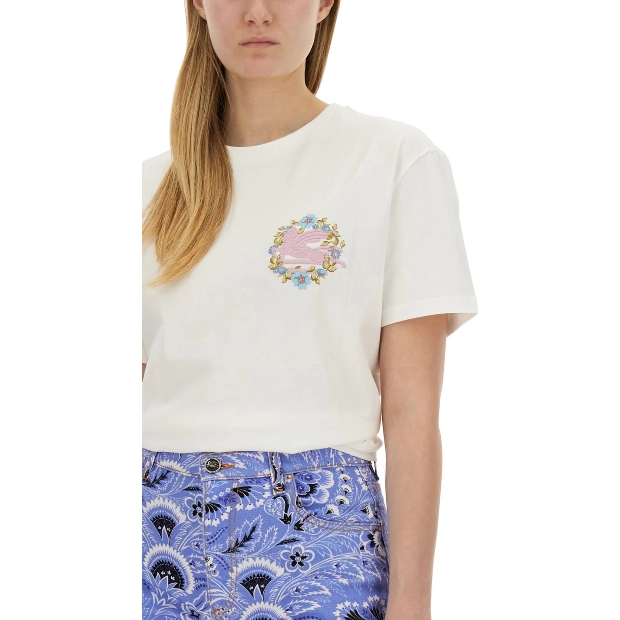 T-SHIRT WITH LOGO
