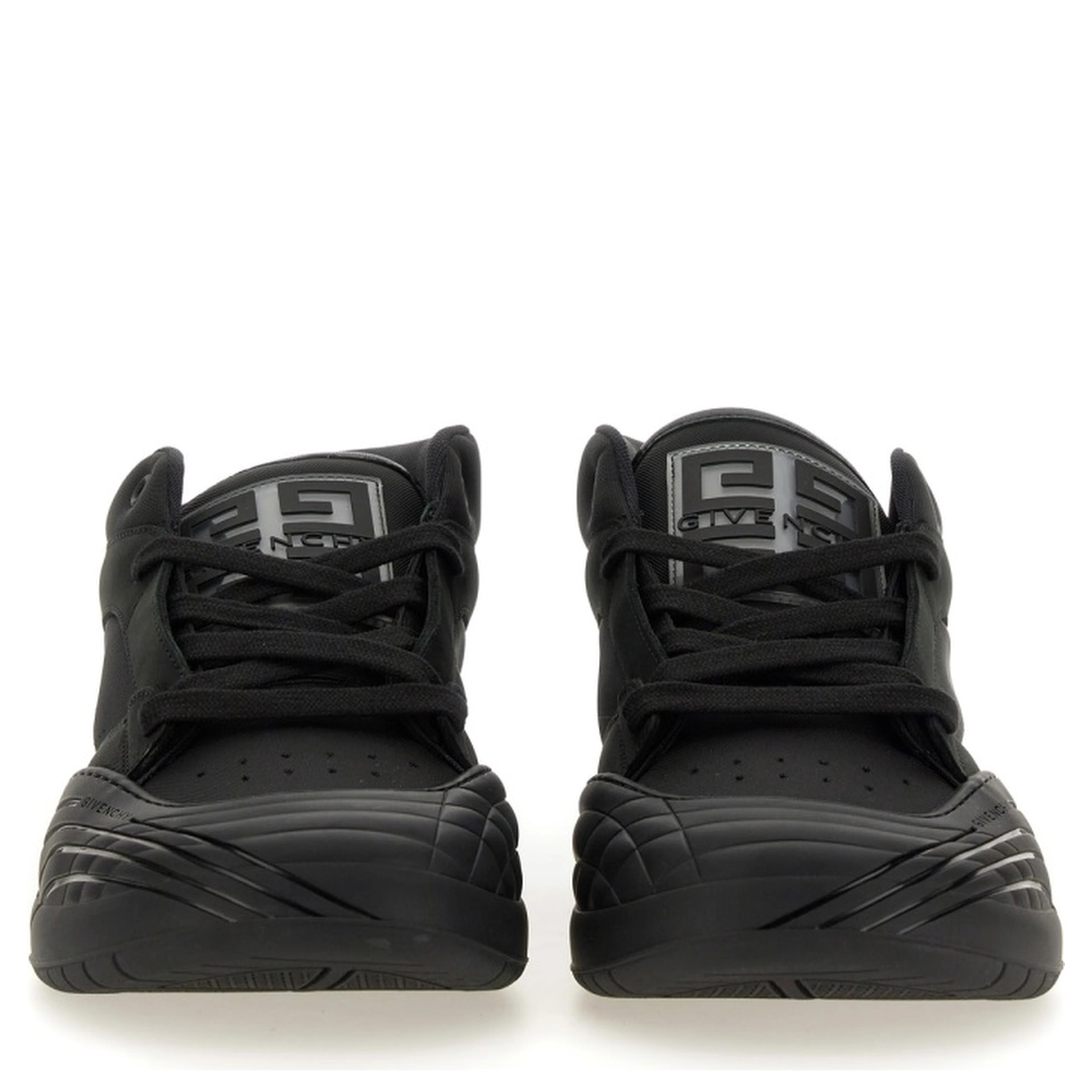 SKATE SNEAKER