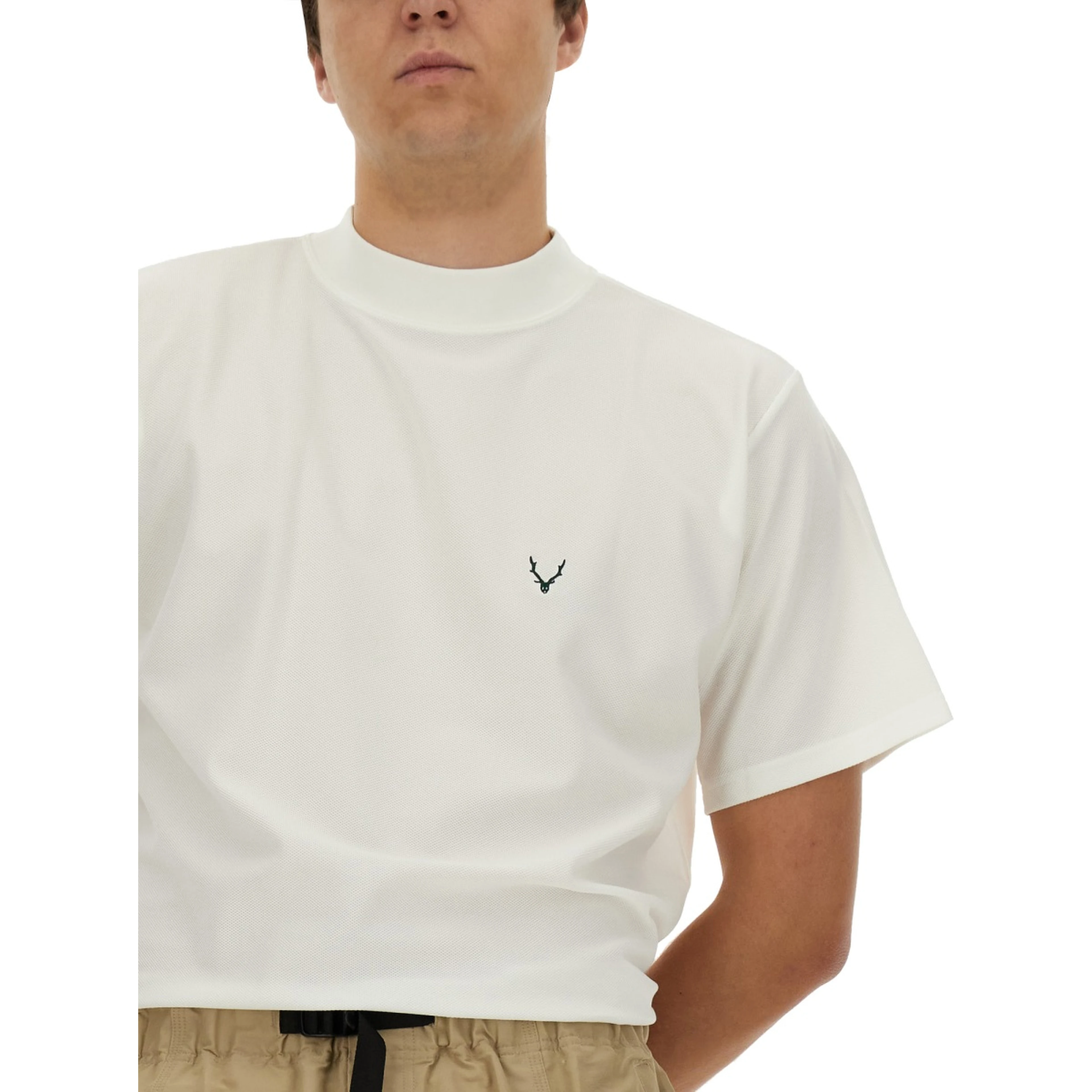 T-SHIRT WITH LOGO