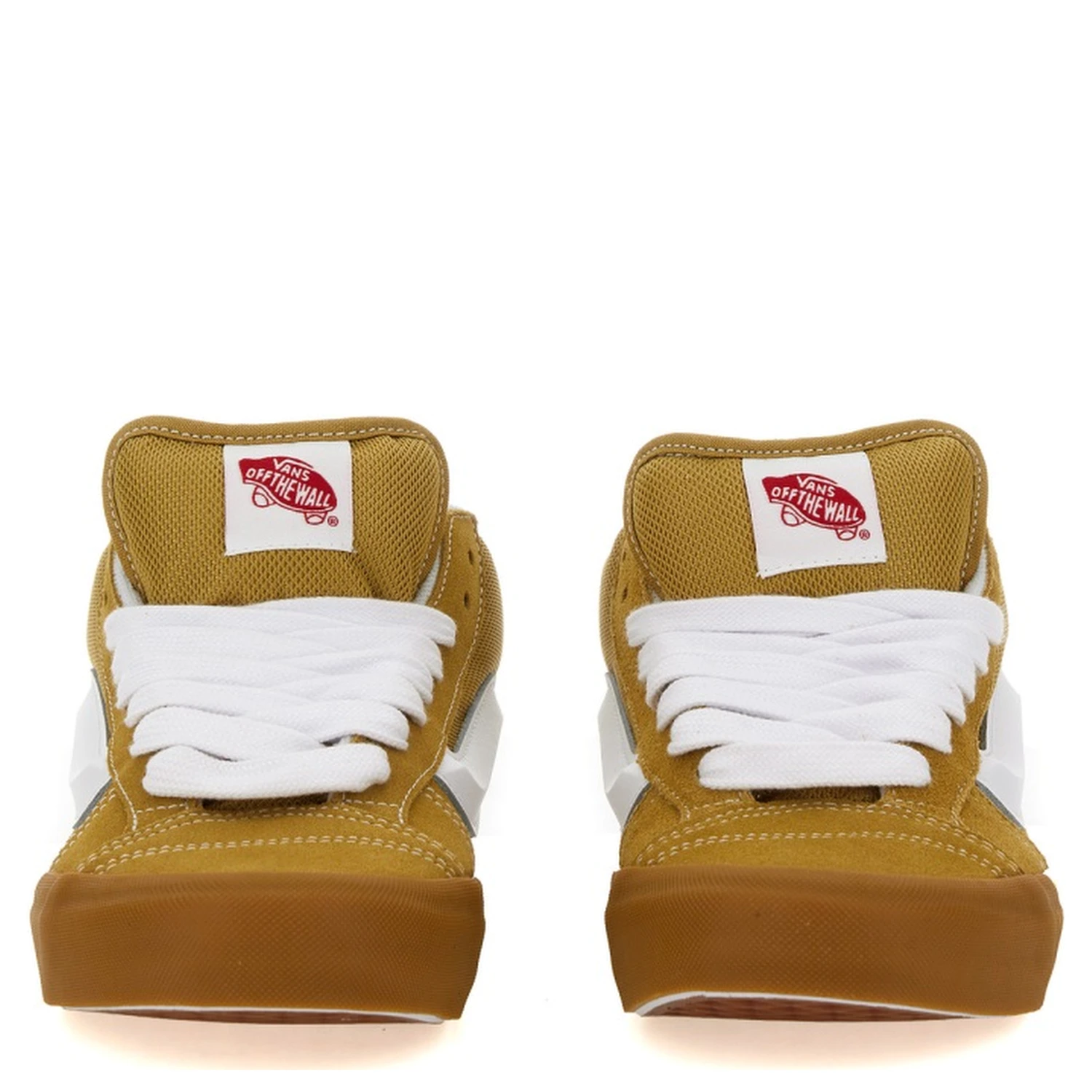 حذاء رياضي "KNU MID"