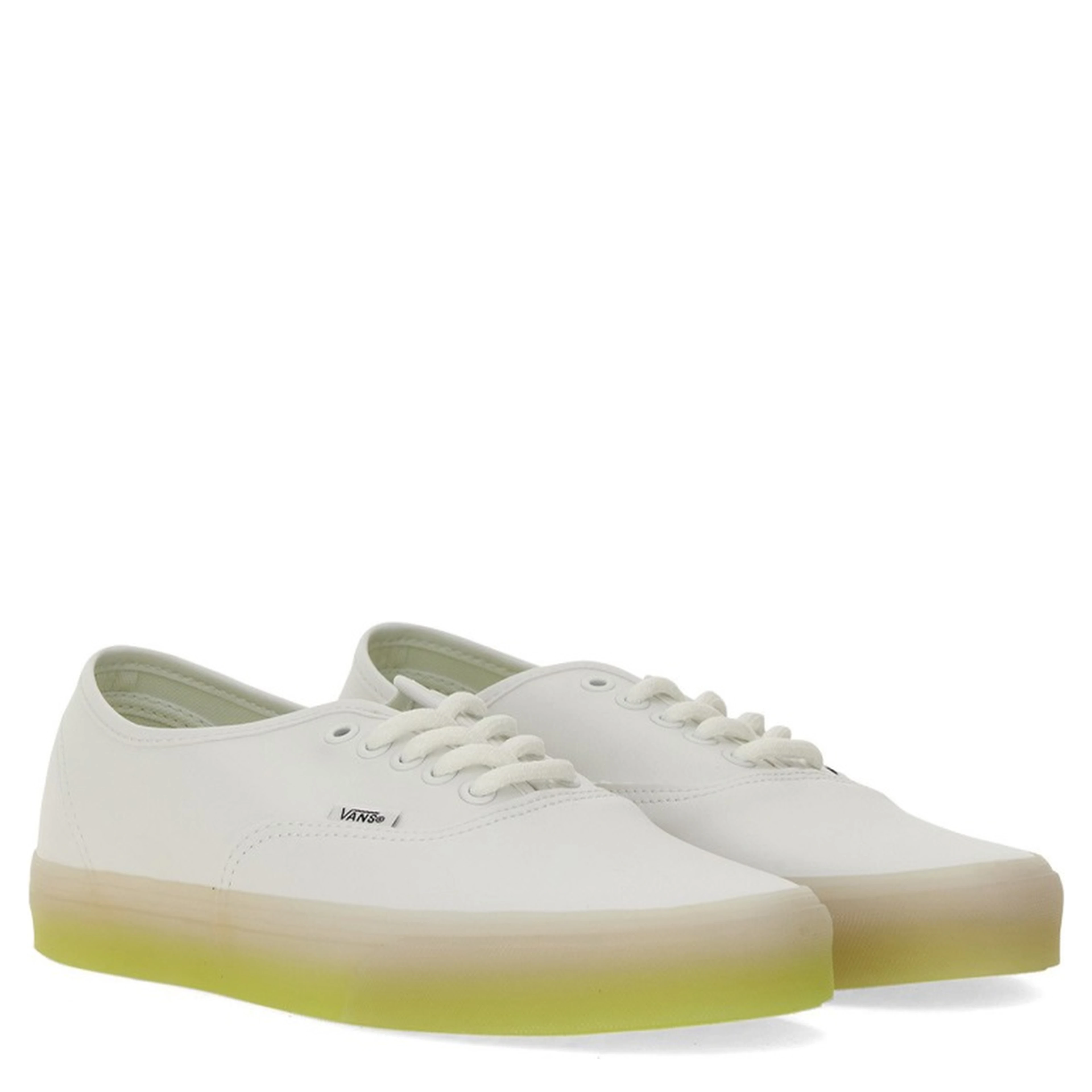 AUTHENTIC SNEAKER