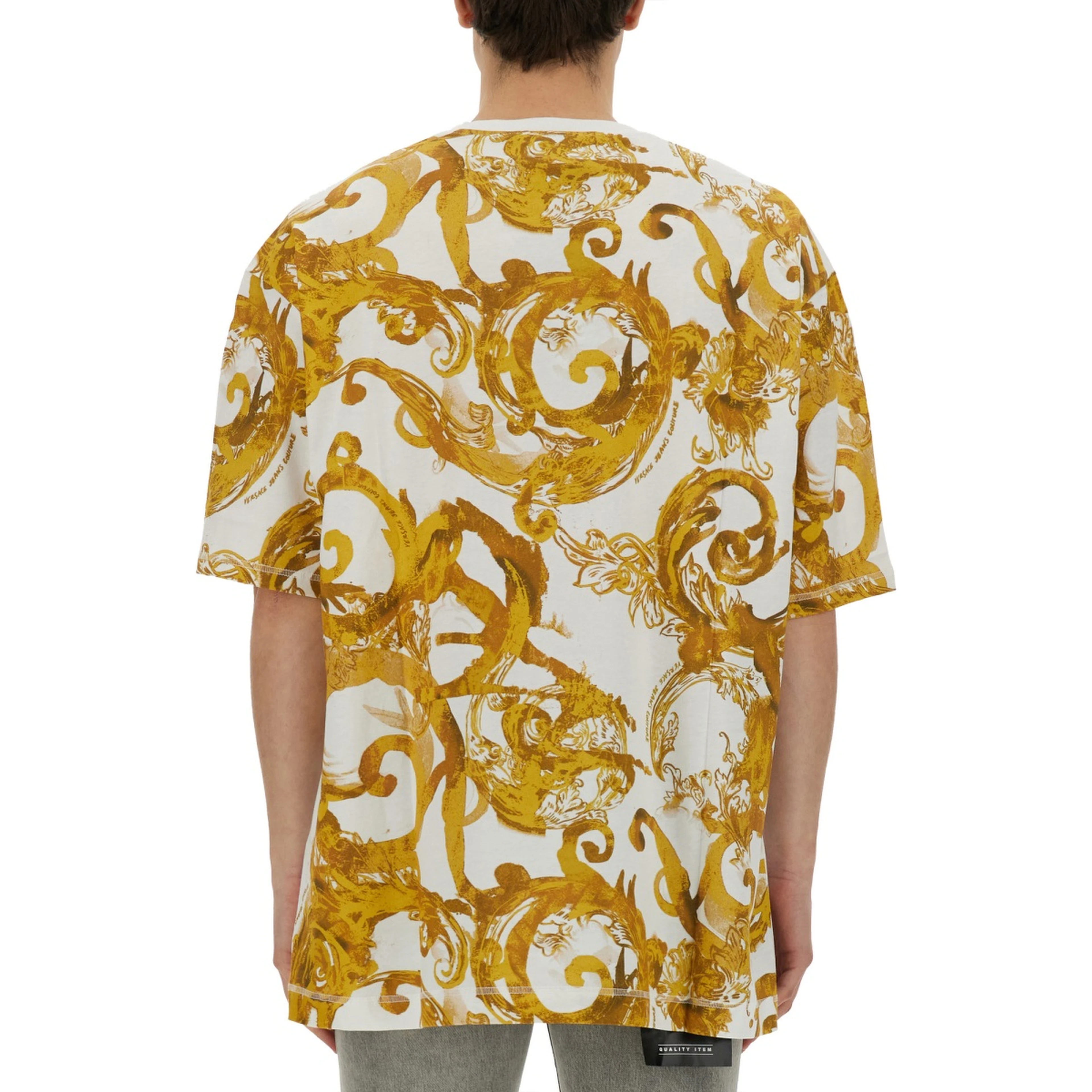 T-SHIRT WITH LOGO