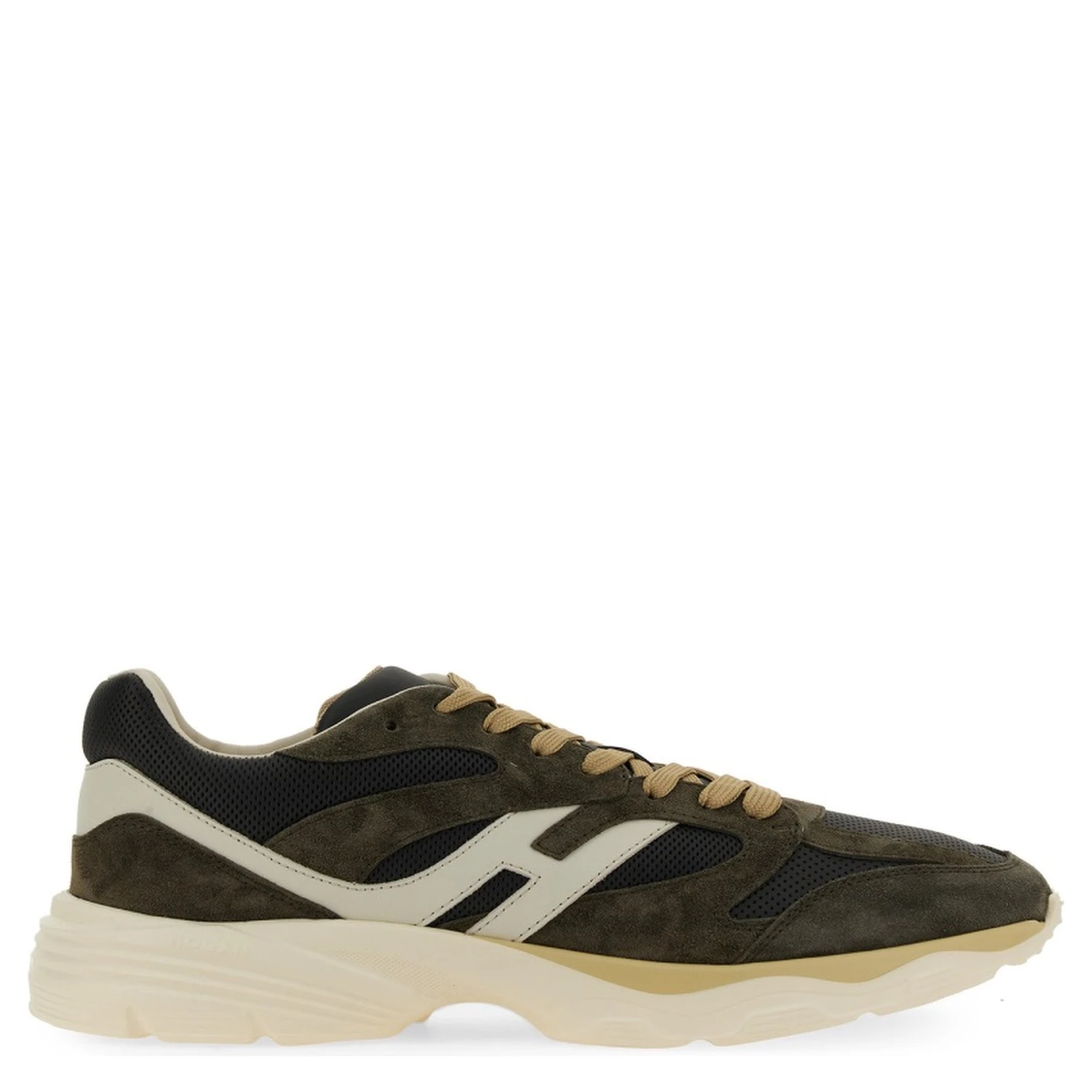 SNEAKER WITH LOGO