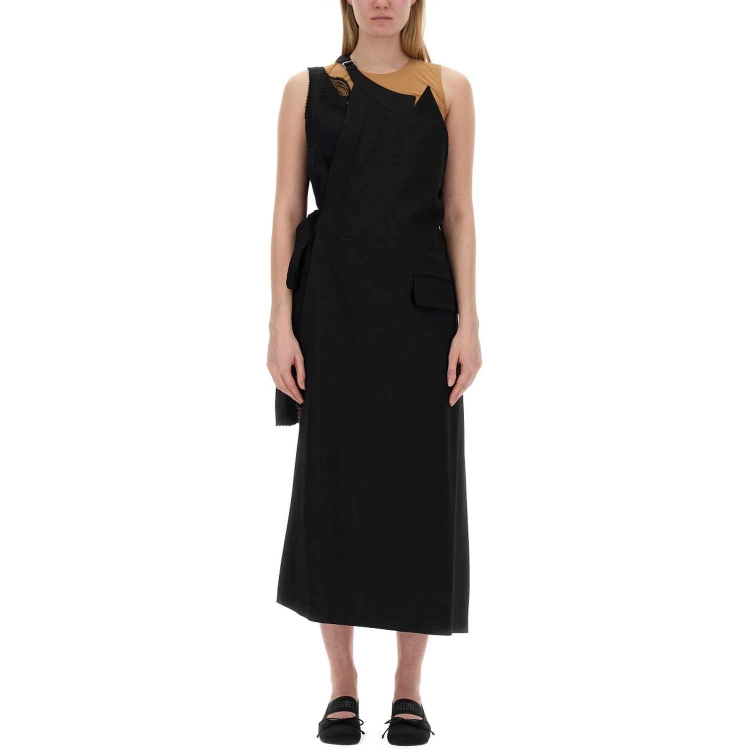 ASYMMETRICAL TOP