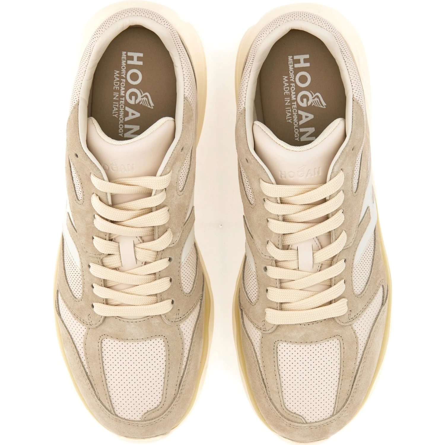 SNEAKER WITH LOGO