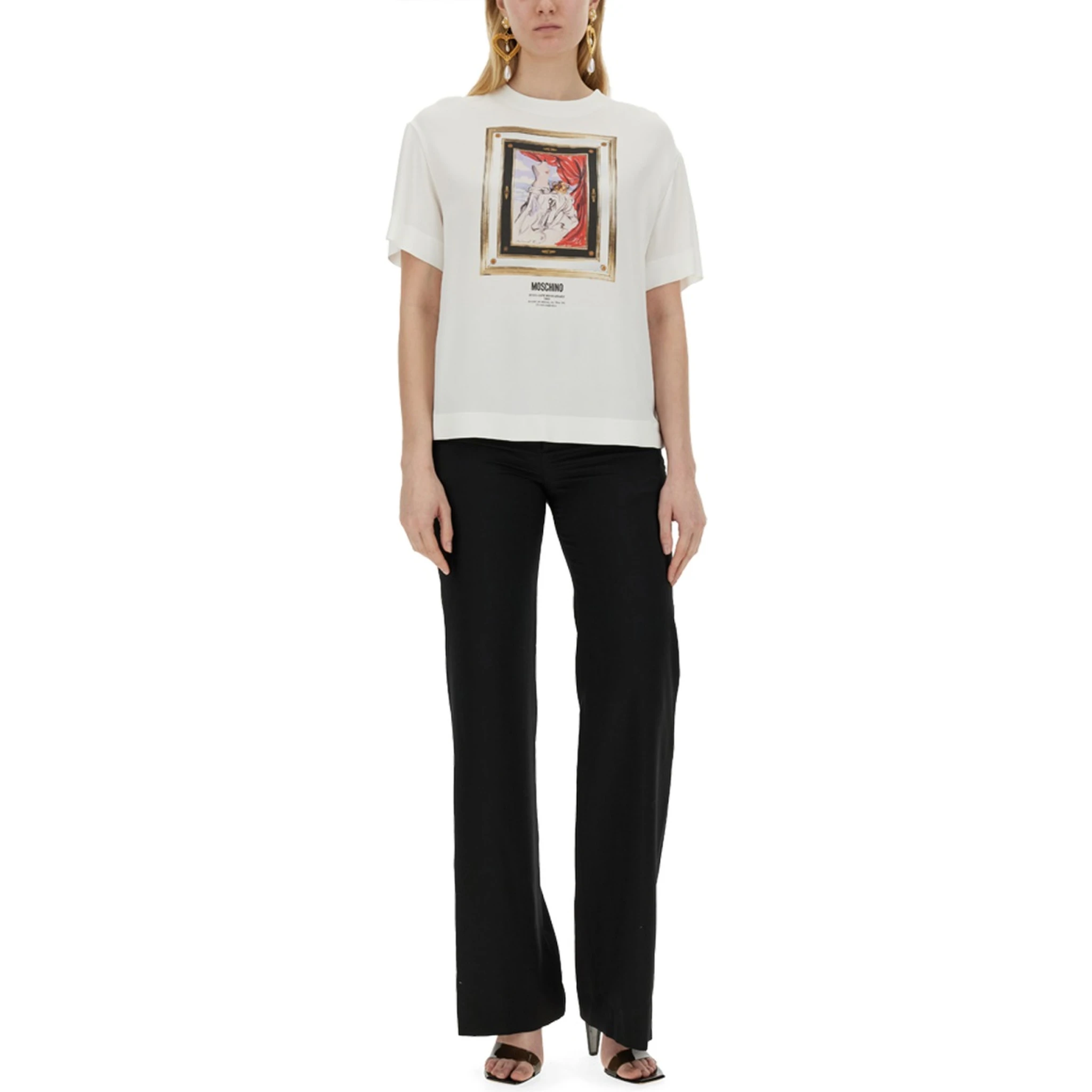 ENVER SATIN BLOUSE STILL LIFE WITH HEART