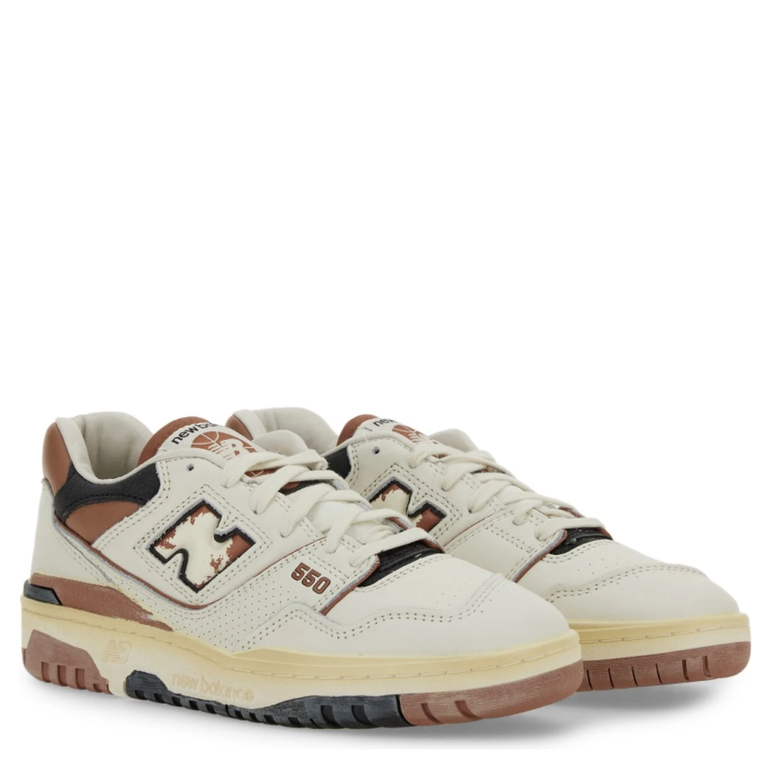 حذاء رياضي "550"