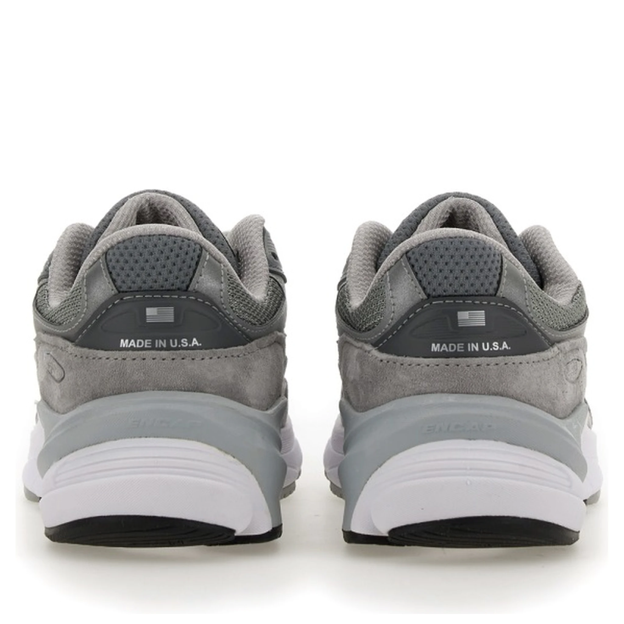 SNEAKER "MADE IN USA 990V6"