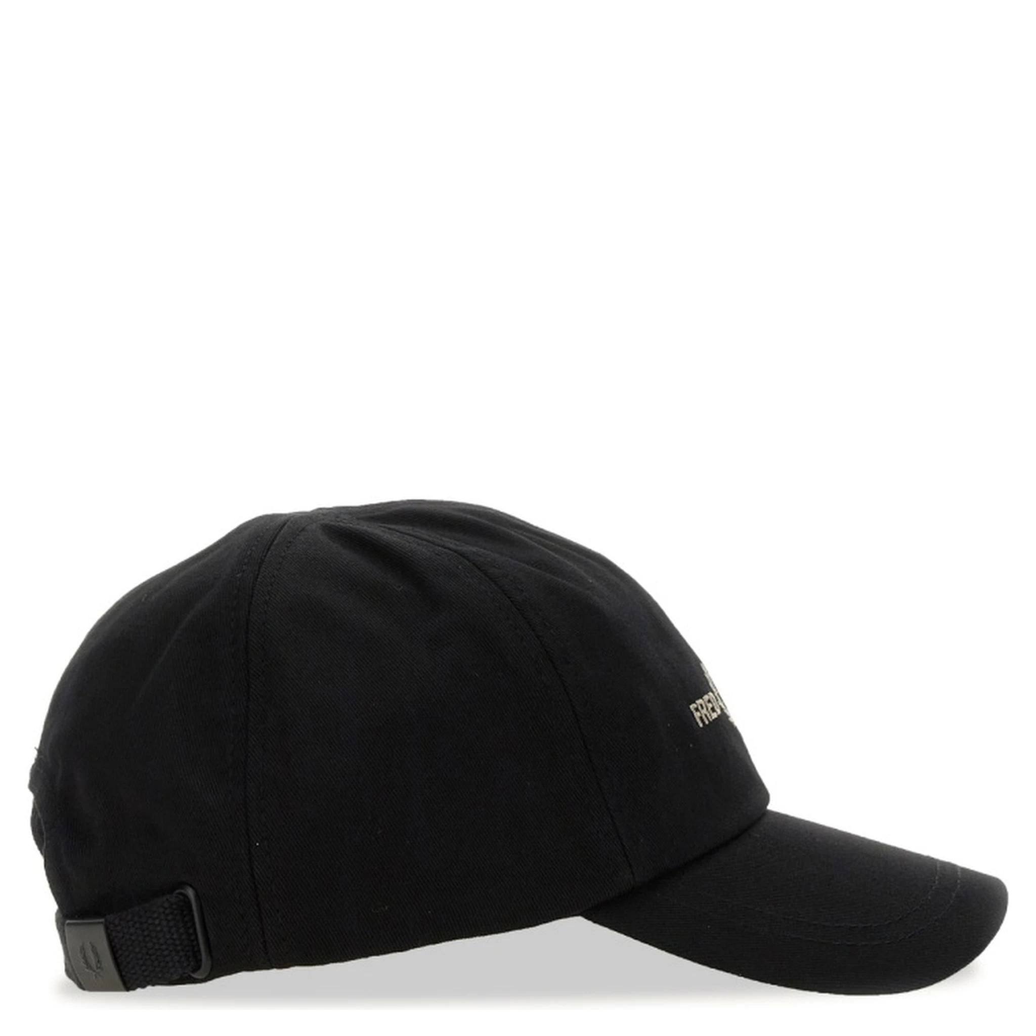 BASEBALL HAT WITH LOGO