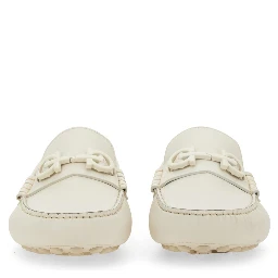 MOCCASIN WITH GANCINI ORNAMENT