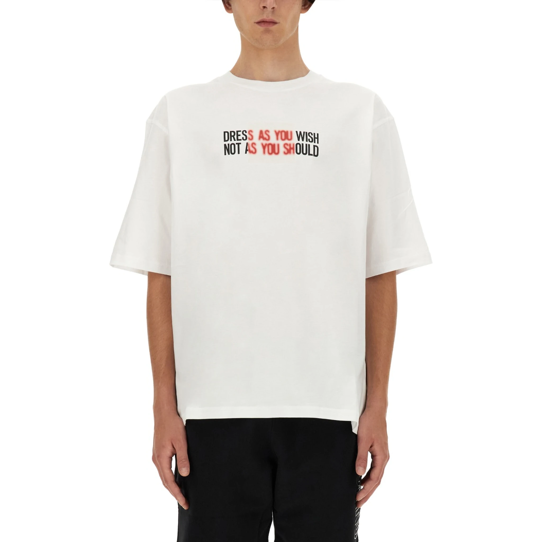 T-SHIRT WITH LOGO