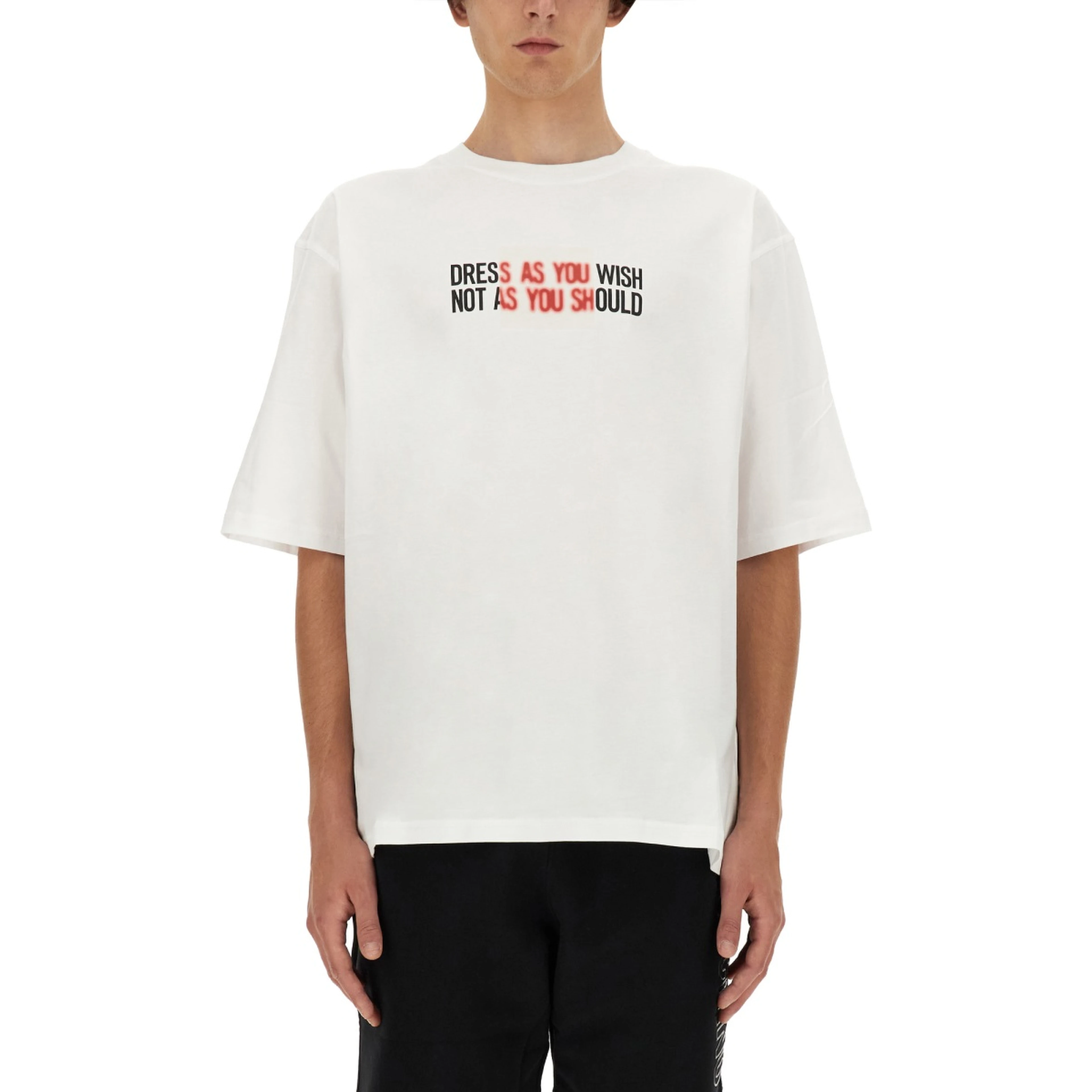 T-SHIRT WITH LOGO