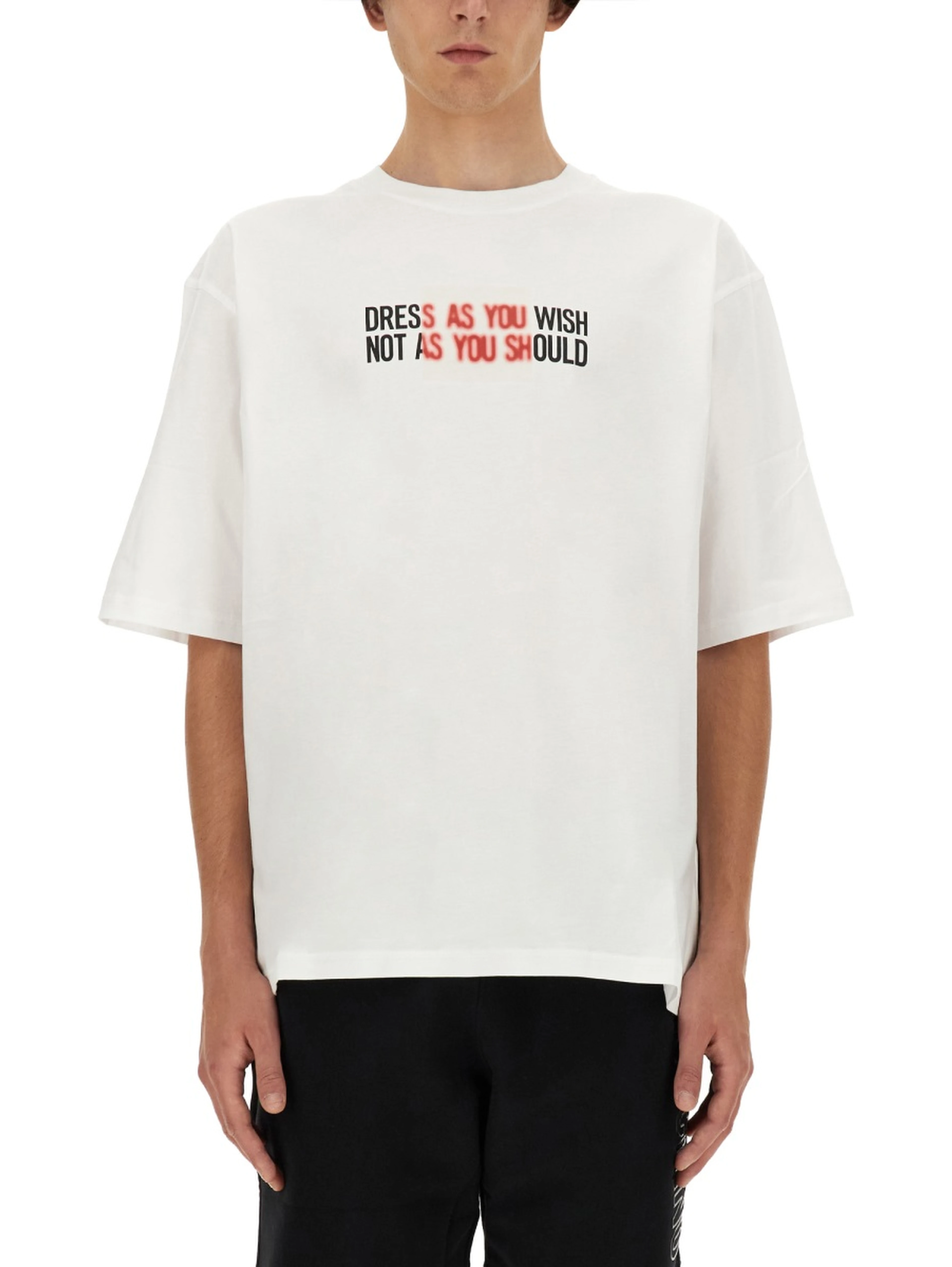 T-SHIRT WITH LOGO