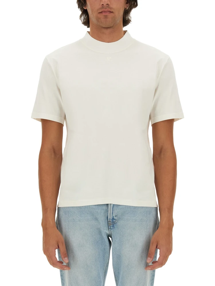 T-SHIRT WITH LOGO