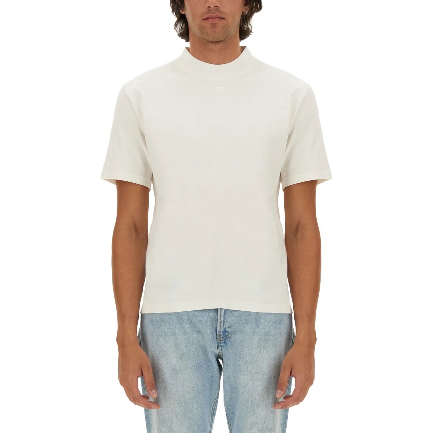 T-SHIRT WITH LOGO