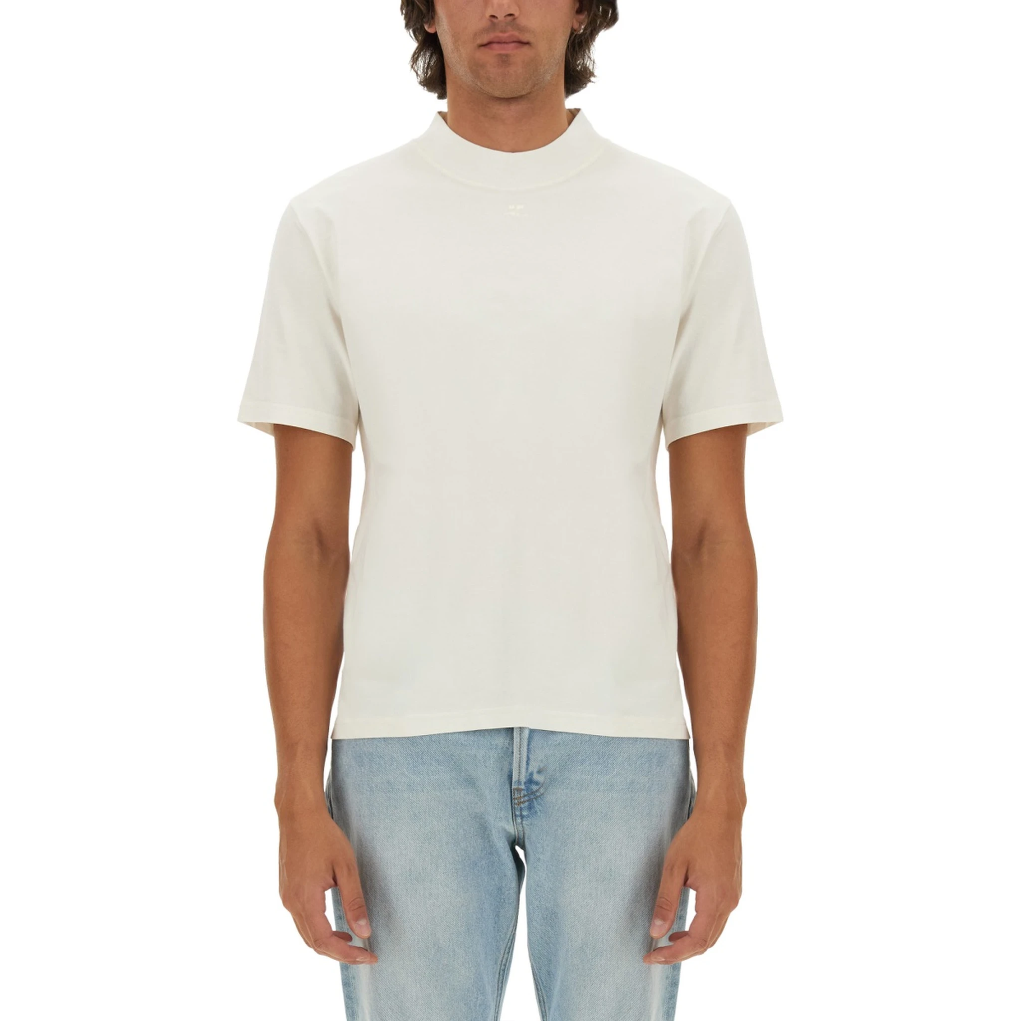 T-SHIRT WITH LOGO