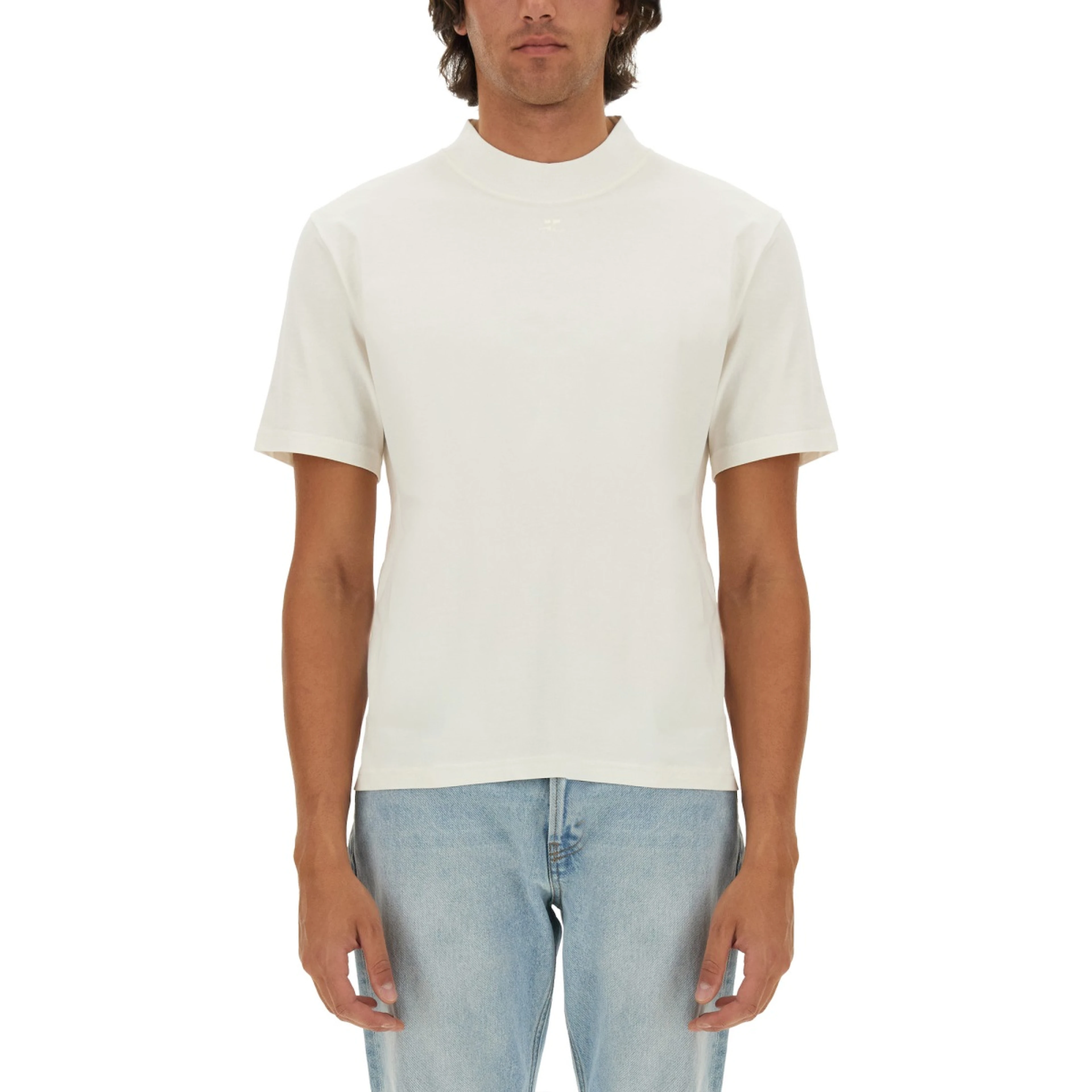 T-SHIRT WITH LOGO