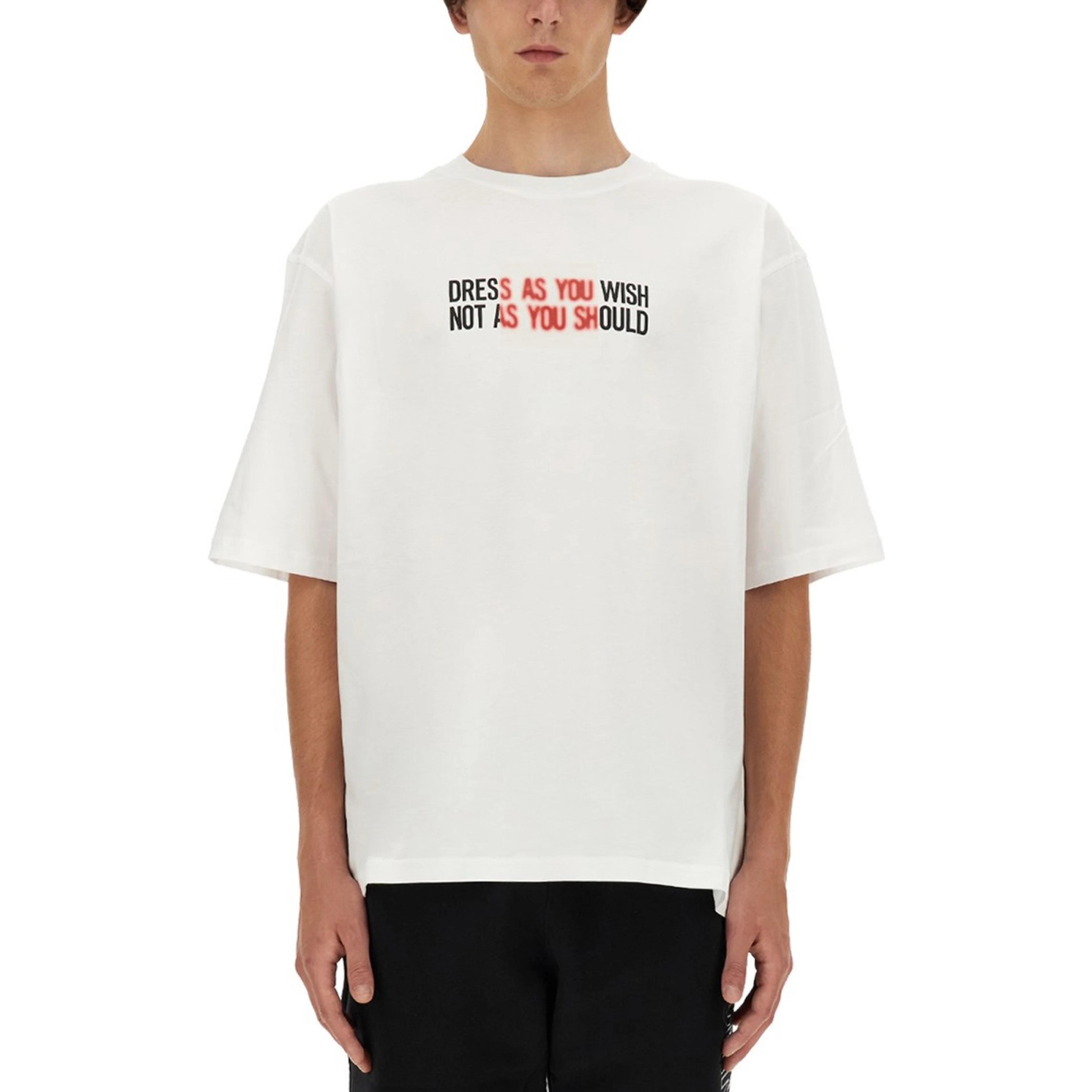 T-SHIRT WITH LOGO