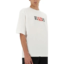 T-SHIRT WITH LOGO