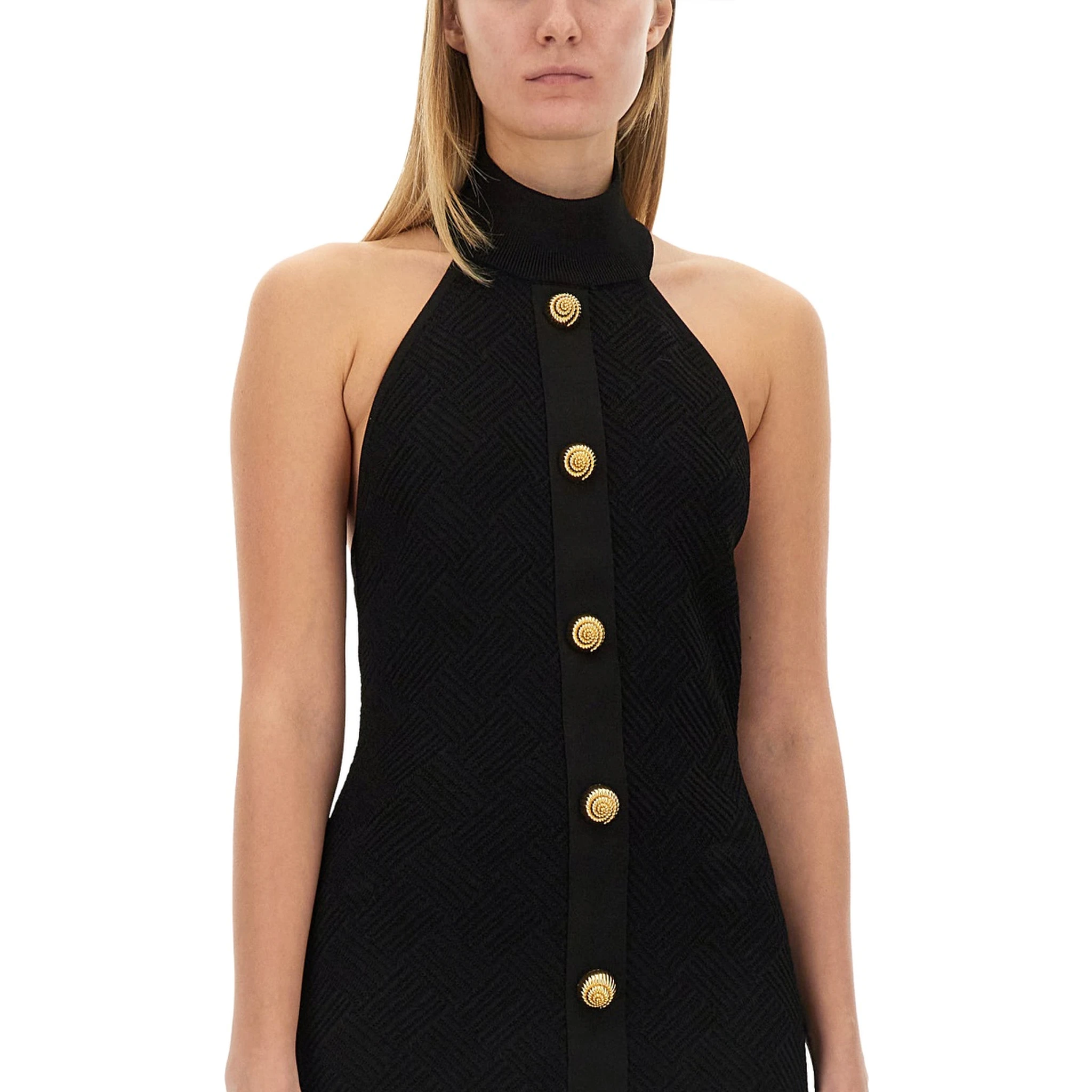 فستان قصير من تصميم "فيشي"