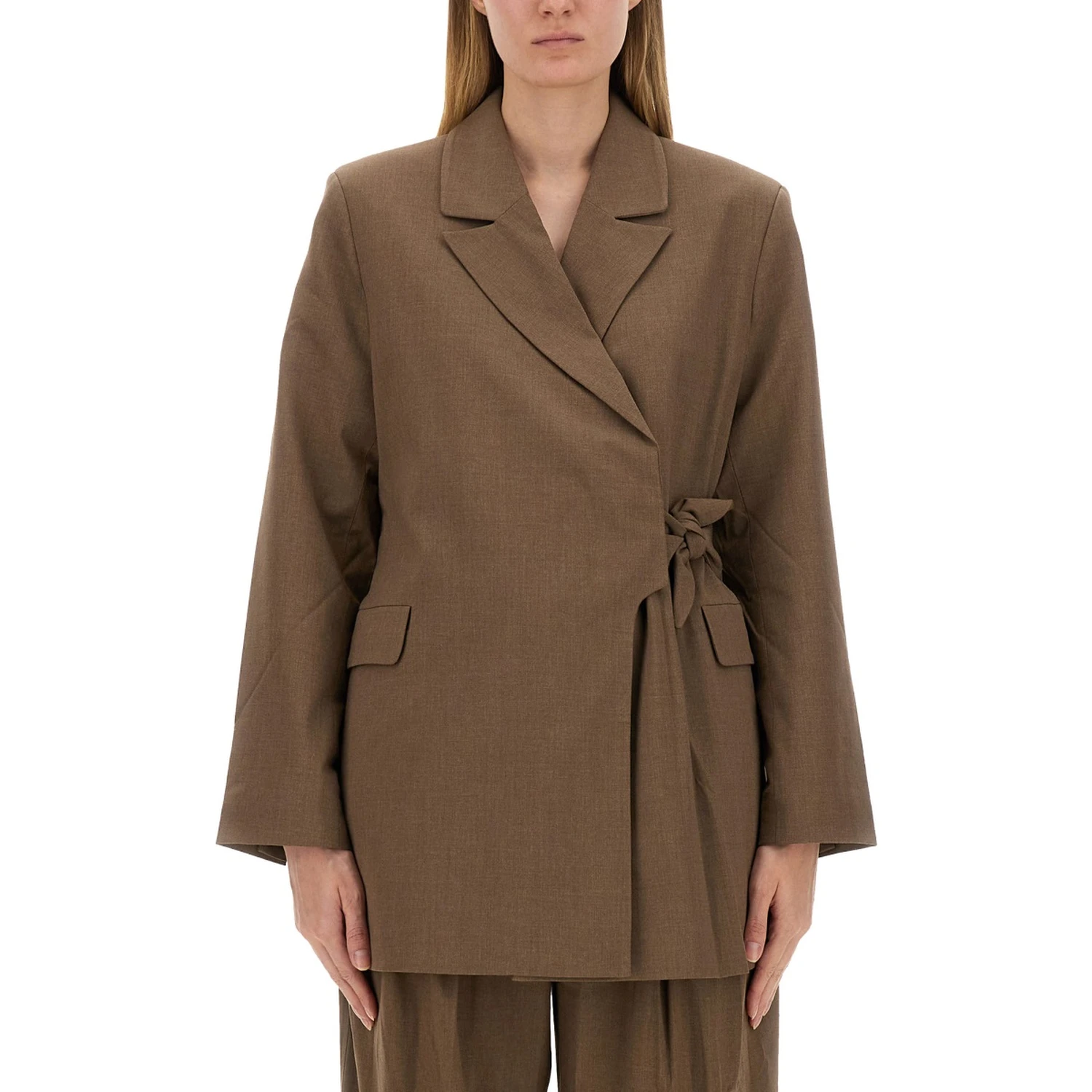 ASYMMETRICAL BLAZER