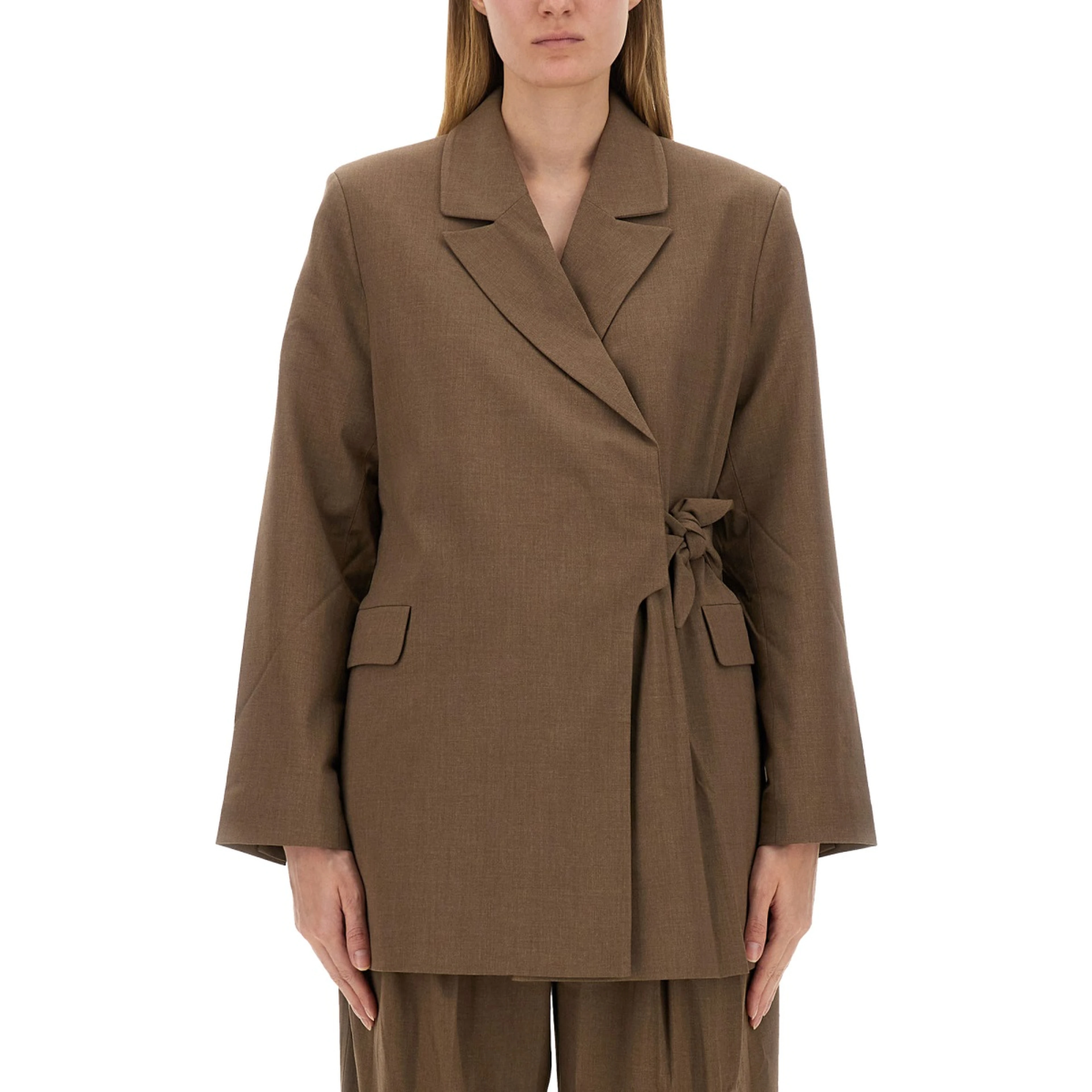 ASYMMETRICAL BLAZER
