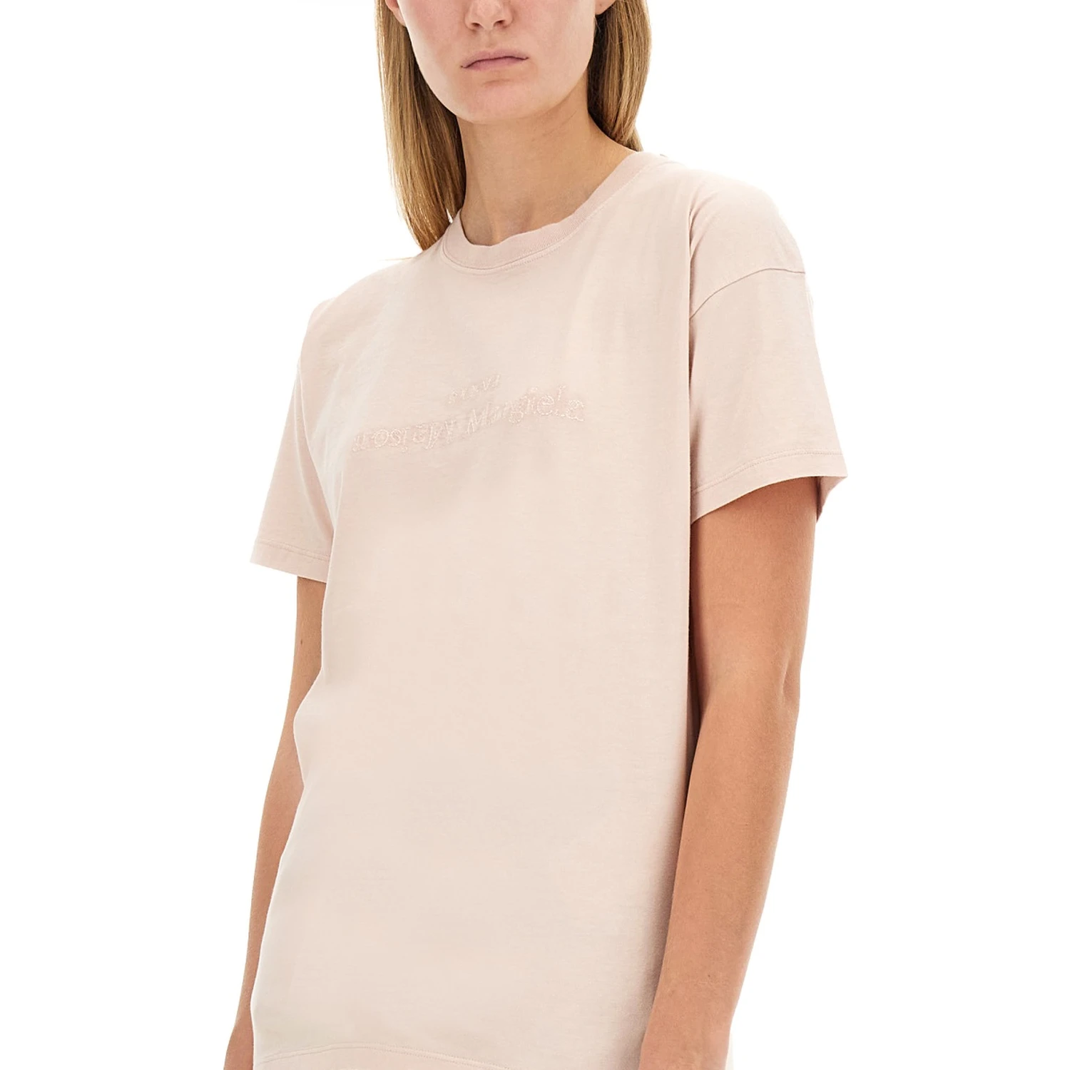 T-SHIRT WITH LOGO