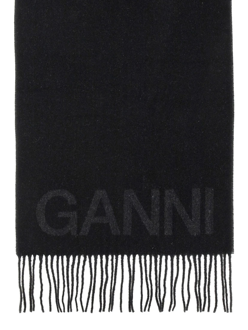 SCARF WITH LOGO