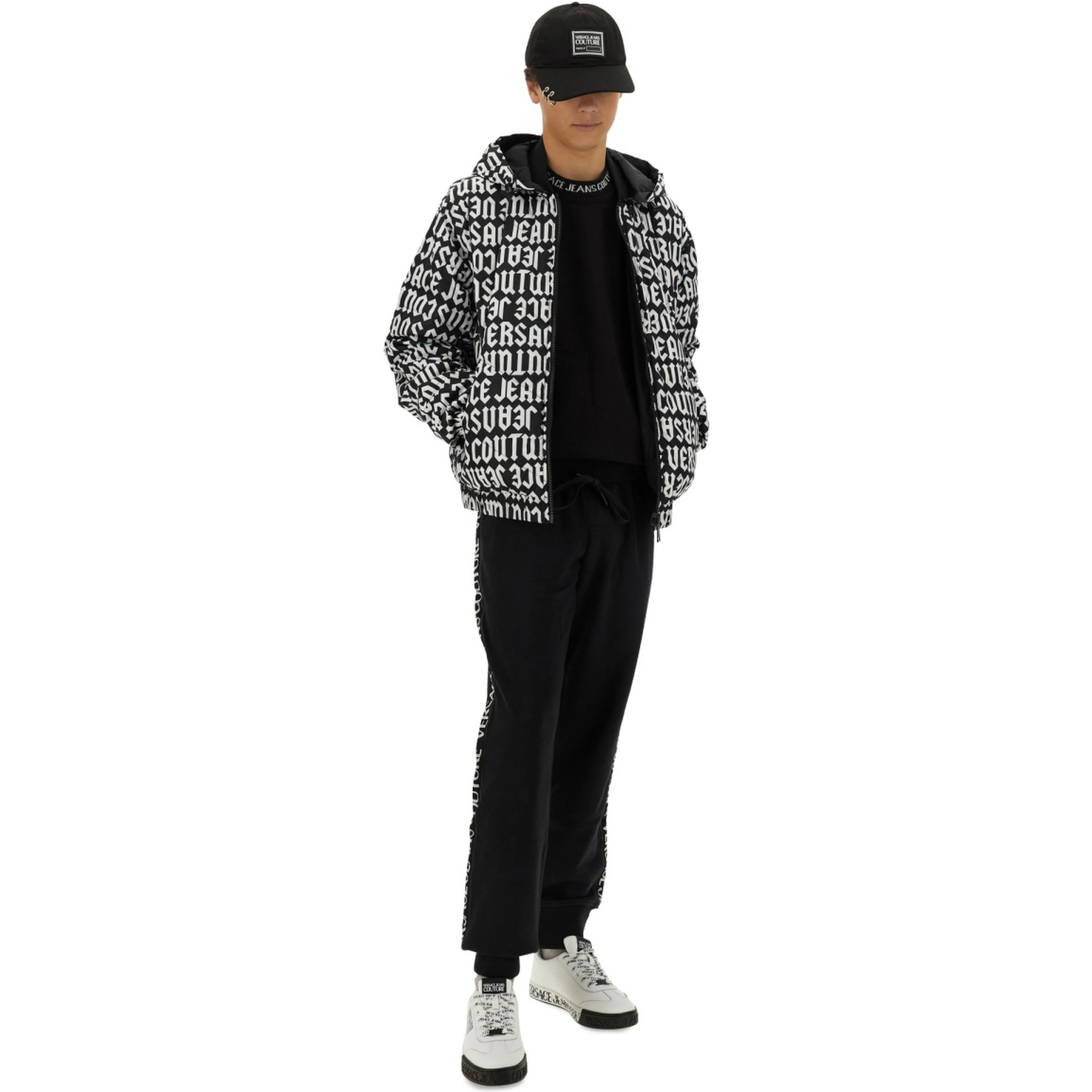 JOGGING PANTS WITH LOGO