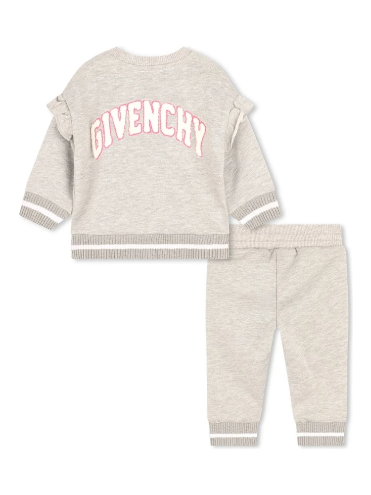 JOGGING OUTFIT alternative