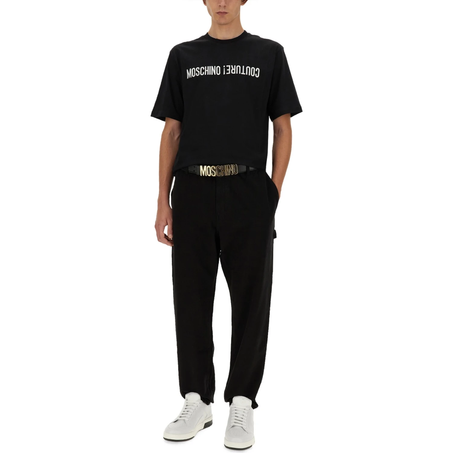 T-SHIRT WITH LOGO