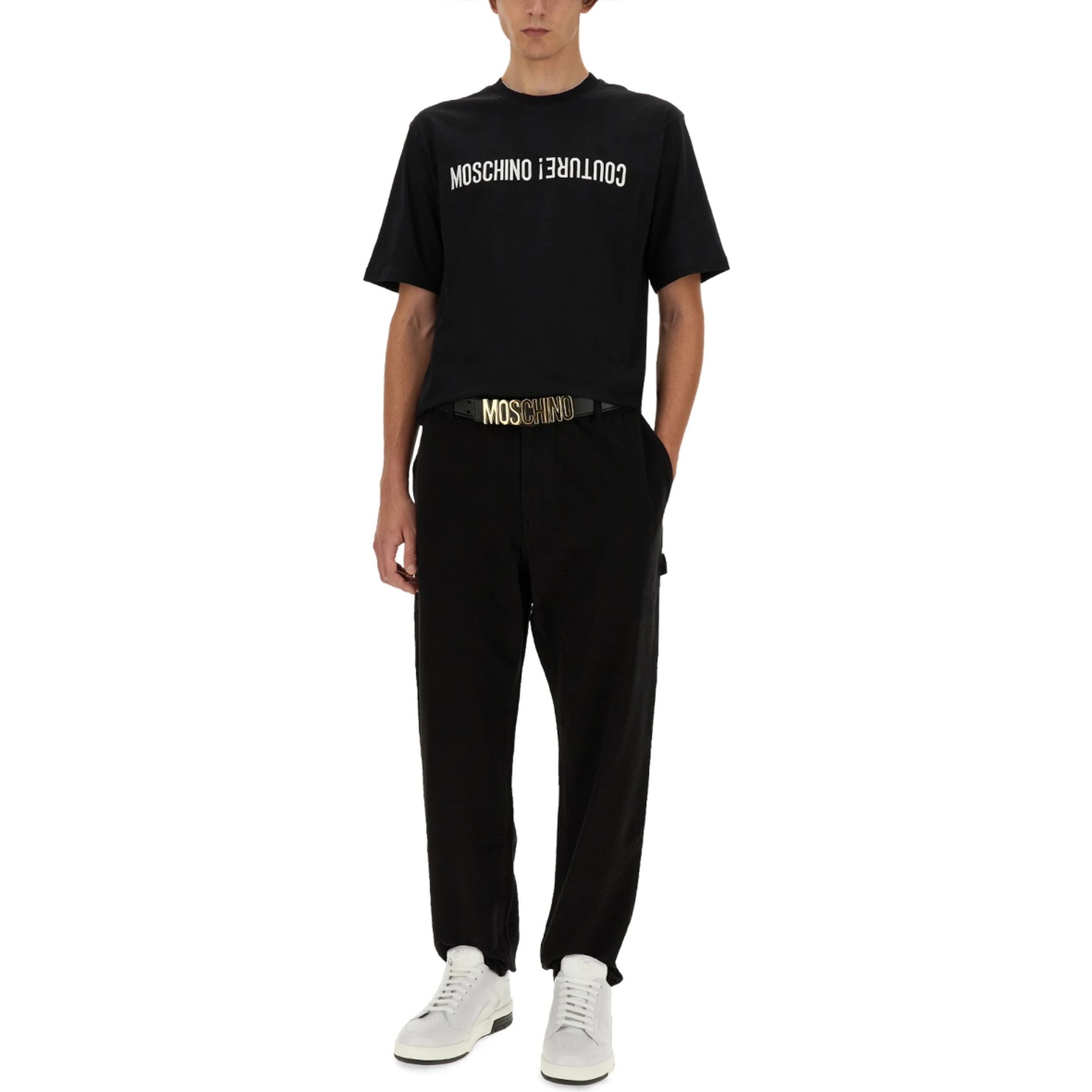 T-SHIRT WITH LOGO