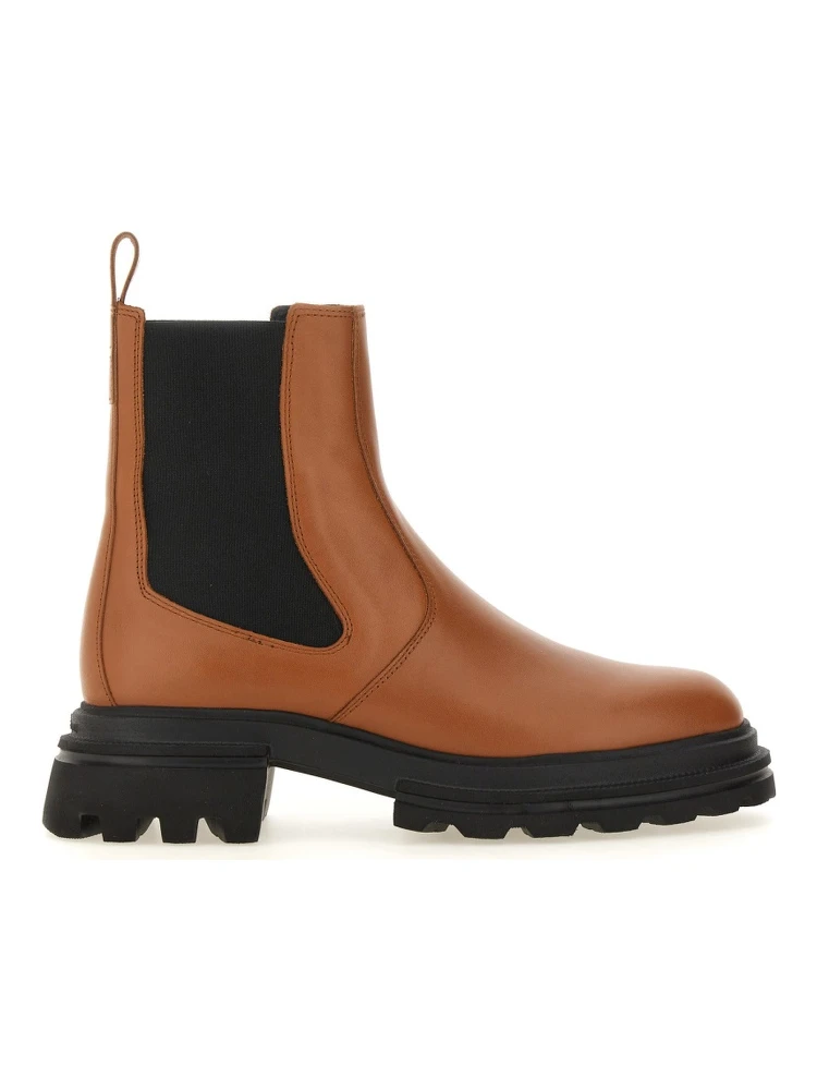 CHELSEA BOOT