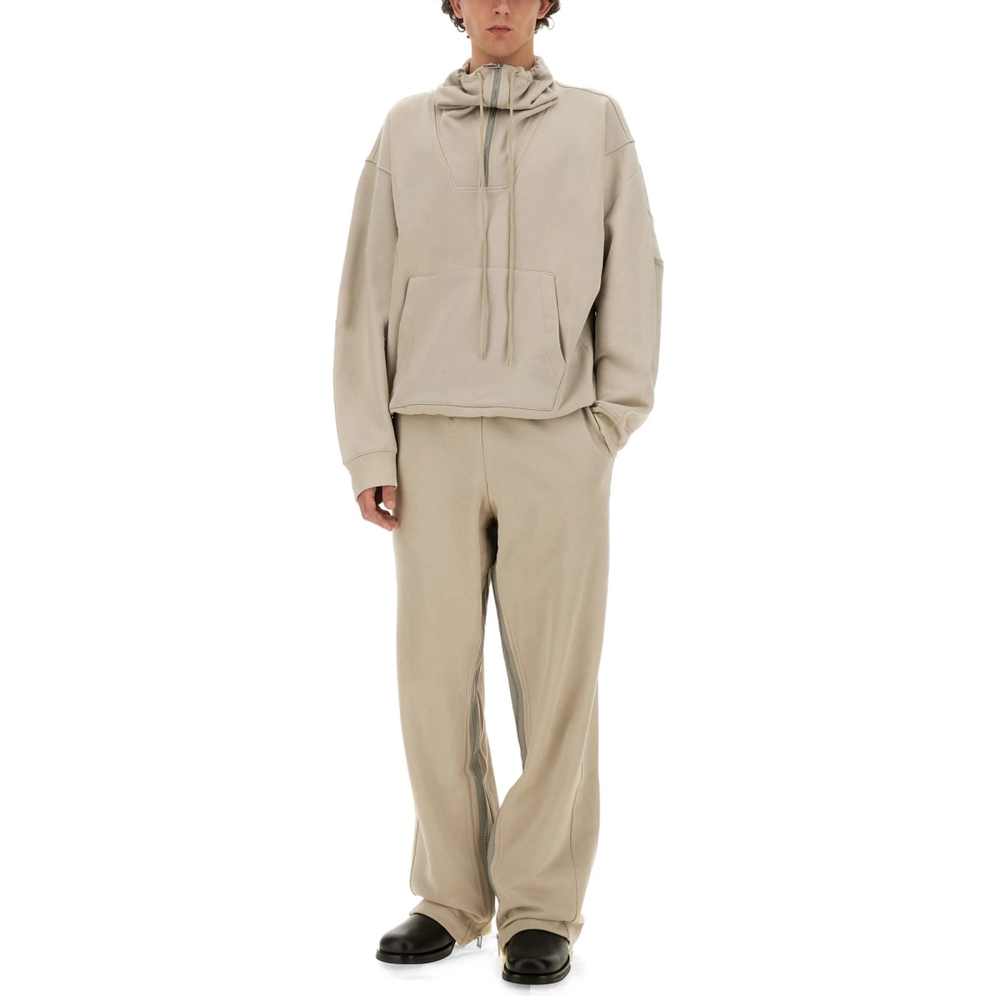 JOGGING PANTS WITH ZIPPER