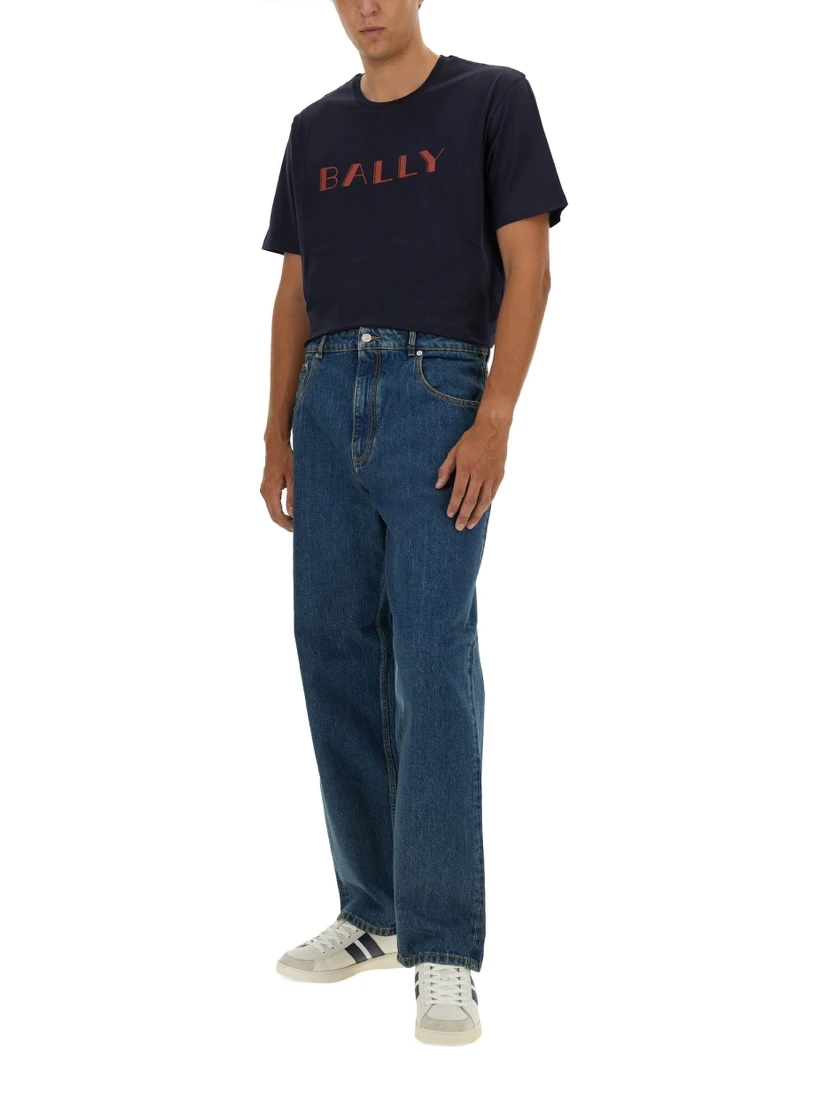 BAGGY FIT JEANS