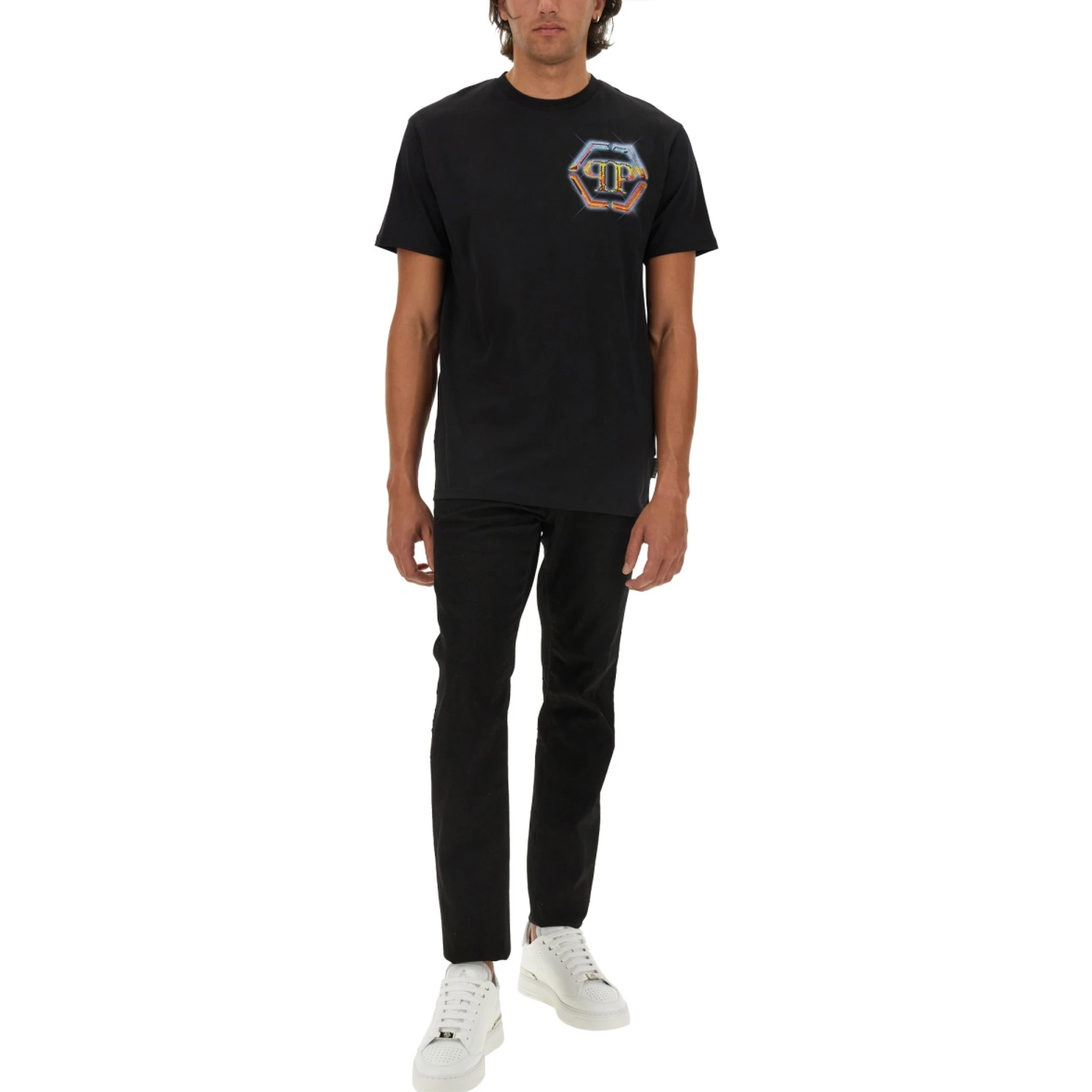 T-SHIRT WITH LOGO