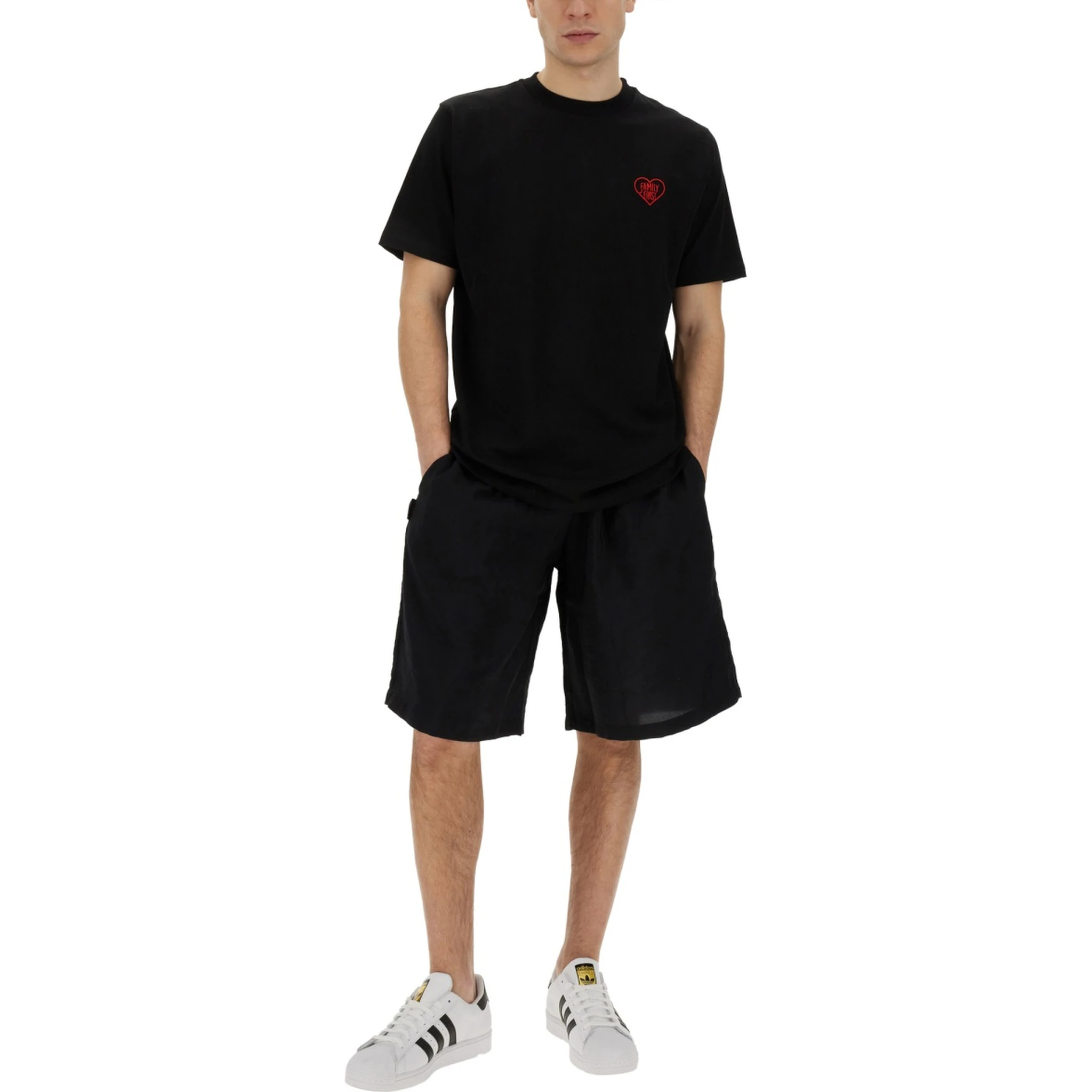 T-SHIRT WITH HEART EMBROIDERY