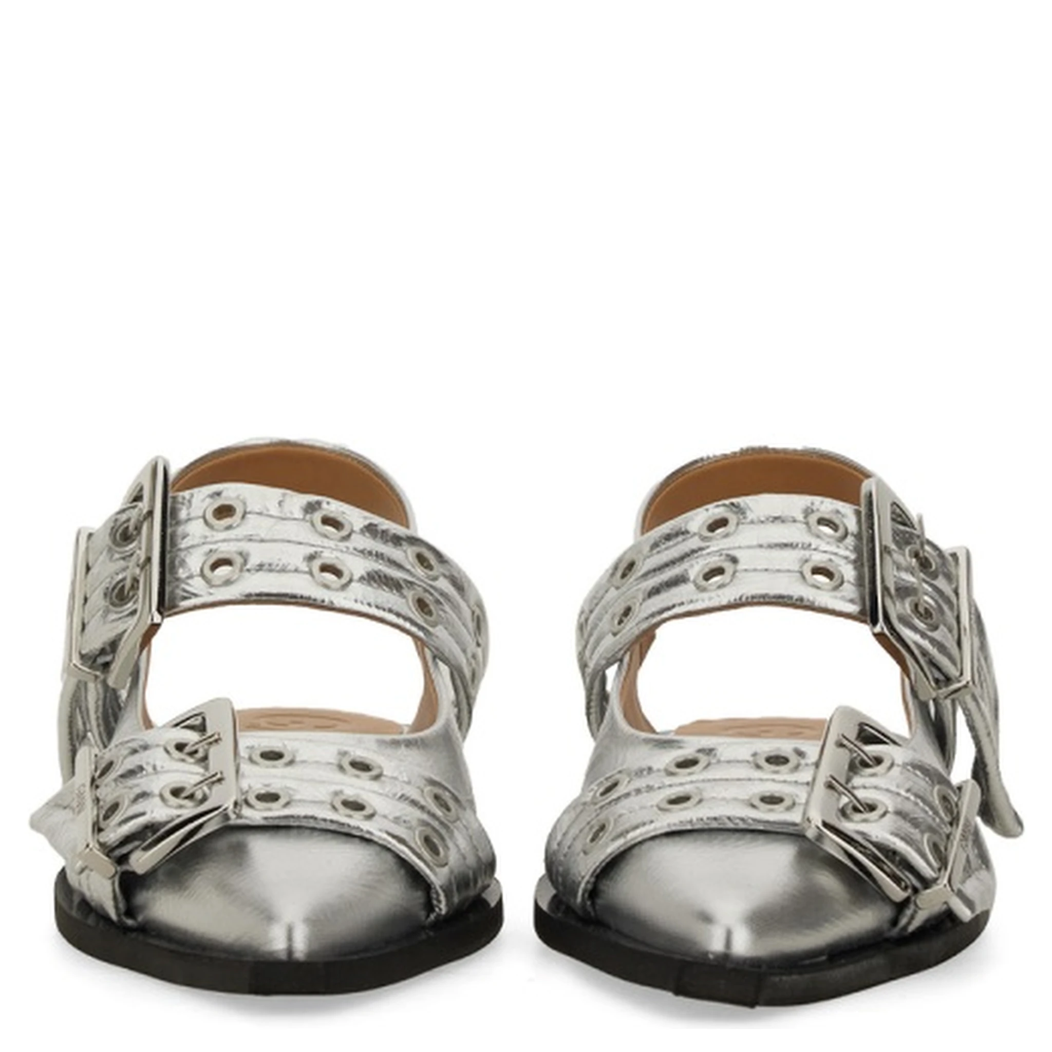 BALLERINA WITH BUCKLE